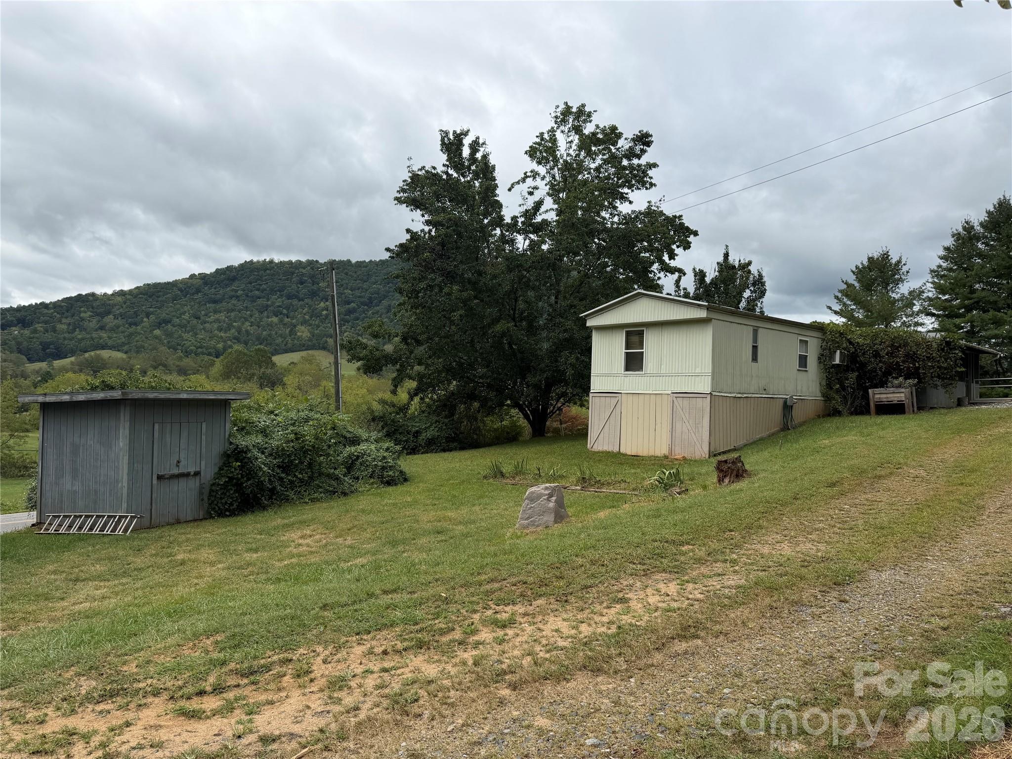 418 Green Valley Road Property Photo 6