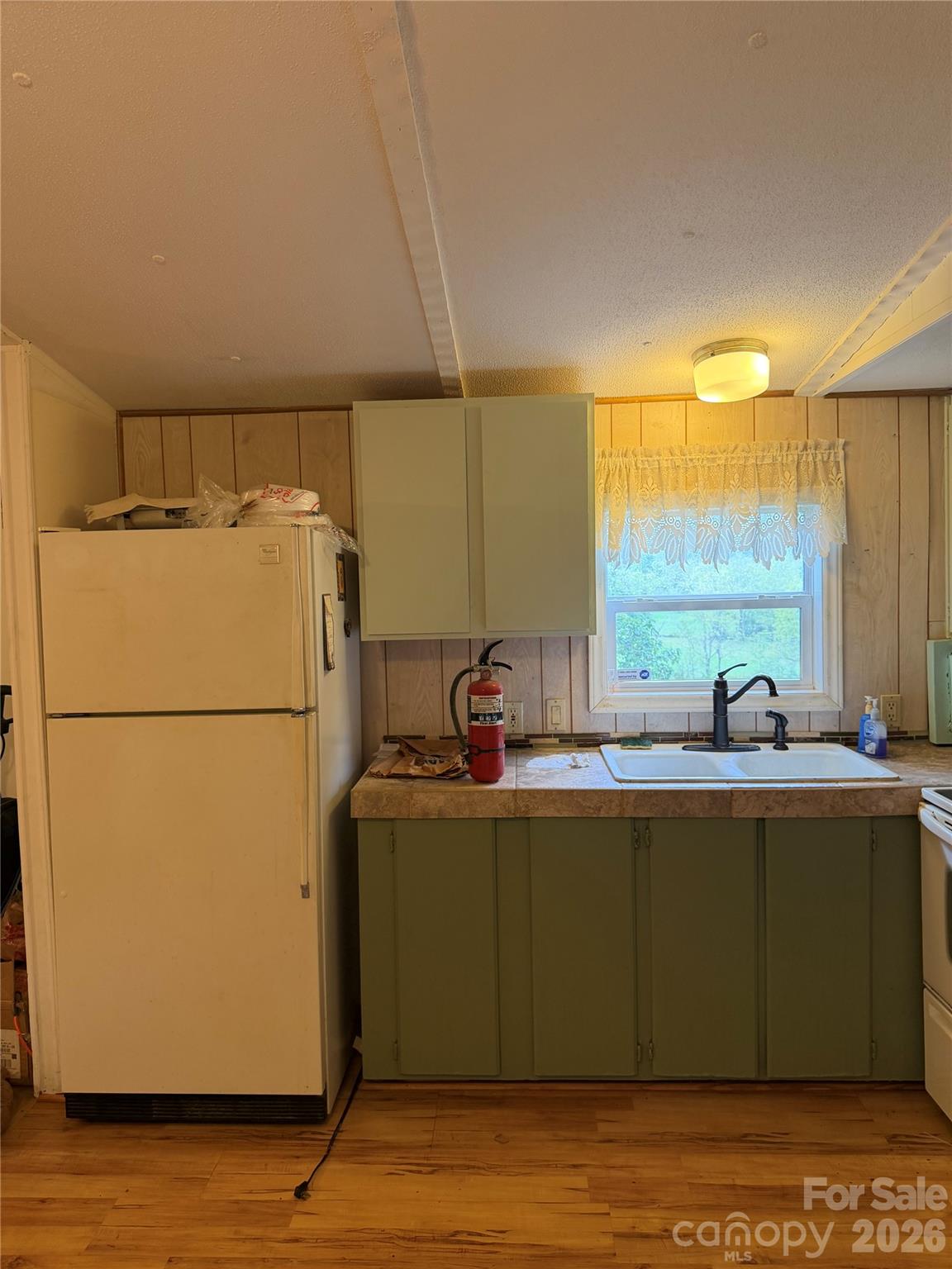 418 Green Valley Road Property Photo 12