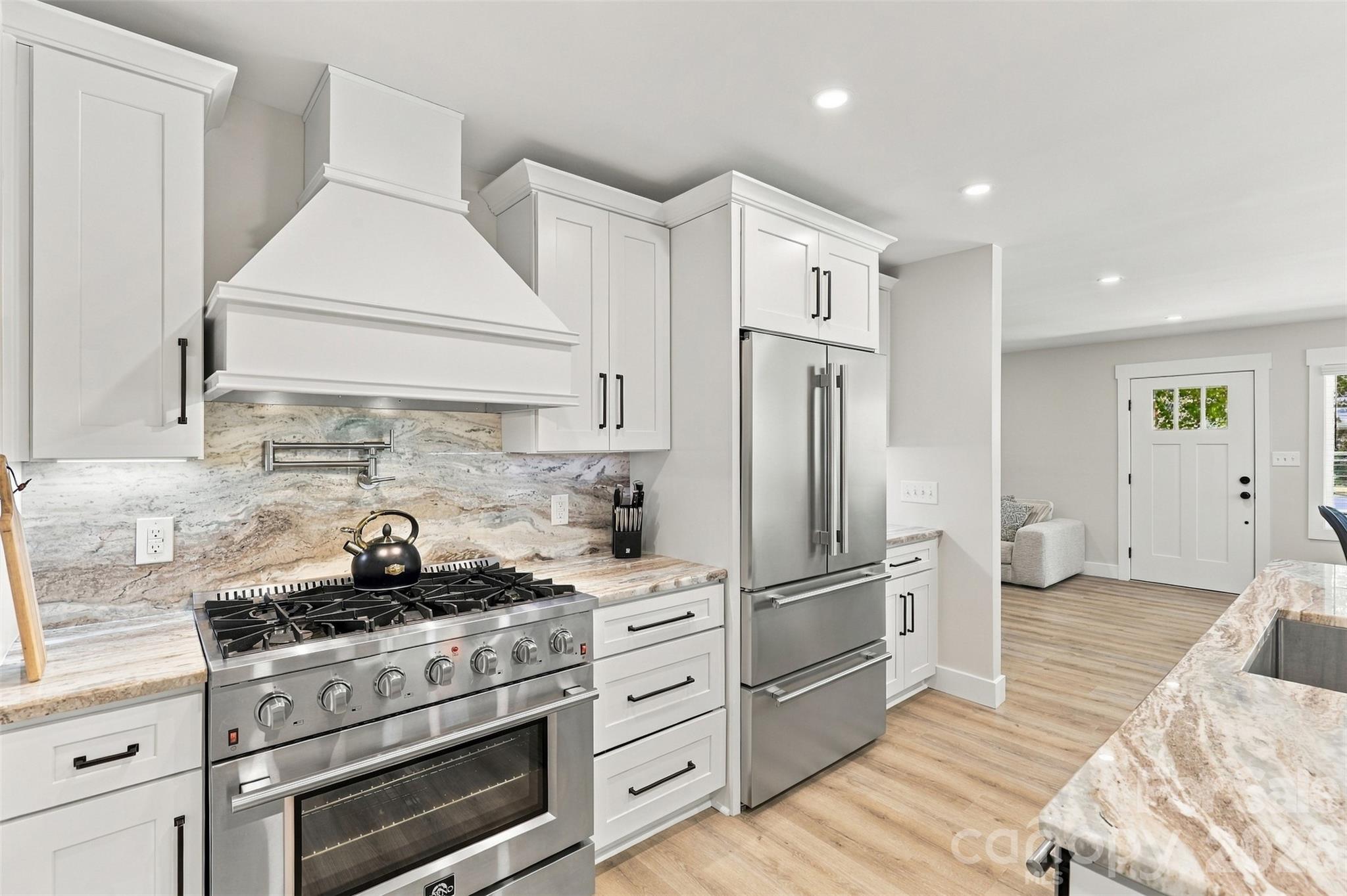 1208 Tarrington Avenue Property Photo 9