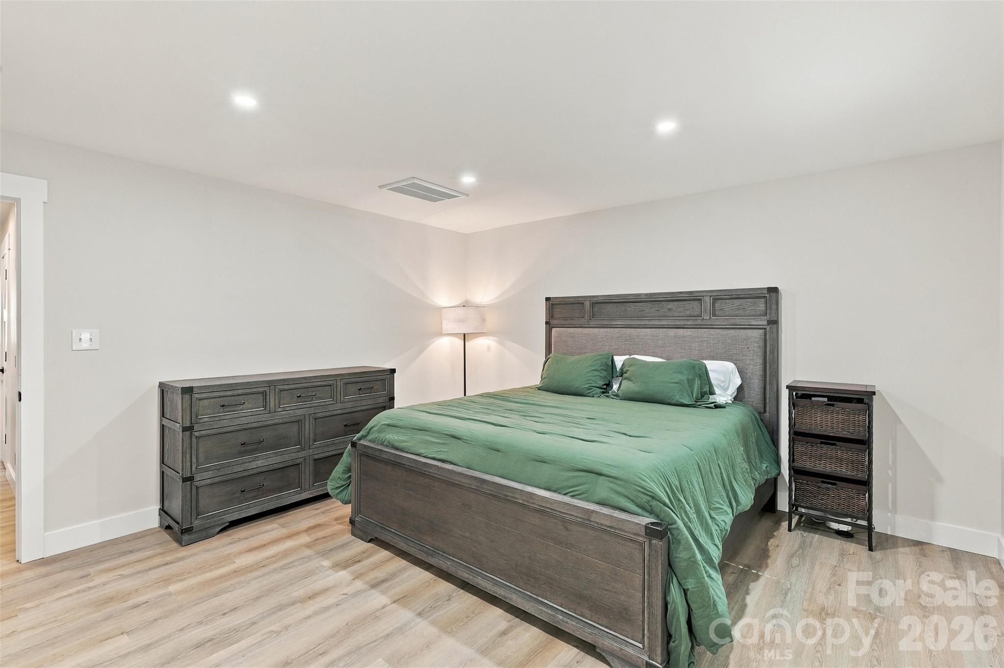 1208 Tarrington Avenue Property Photo 12
