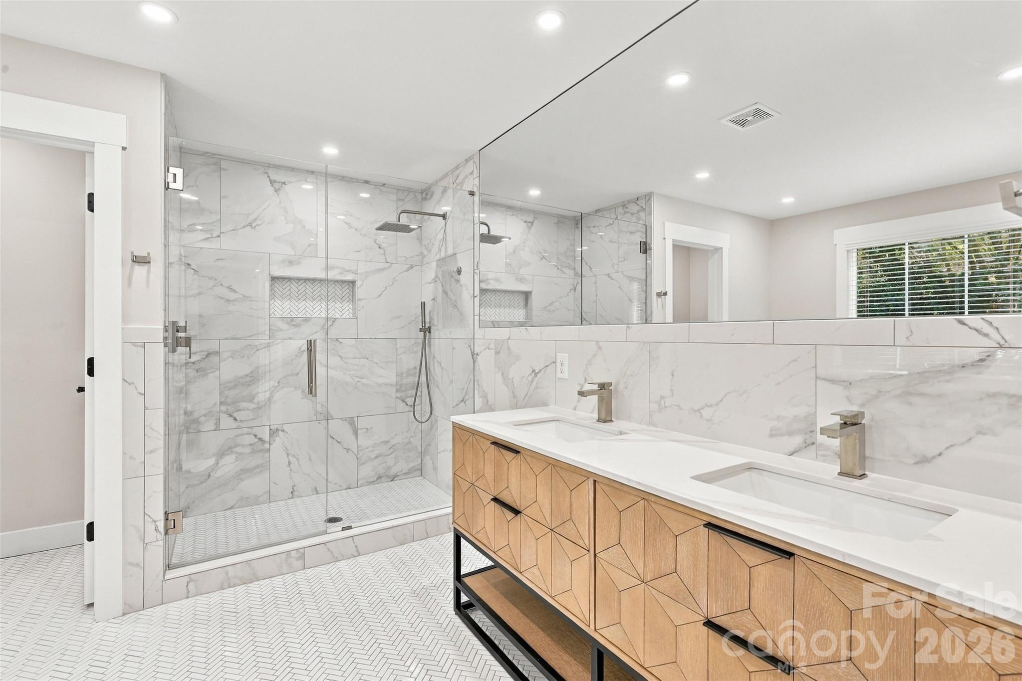 1208 Tarrington Avenue Property Photo 14