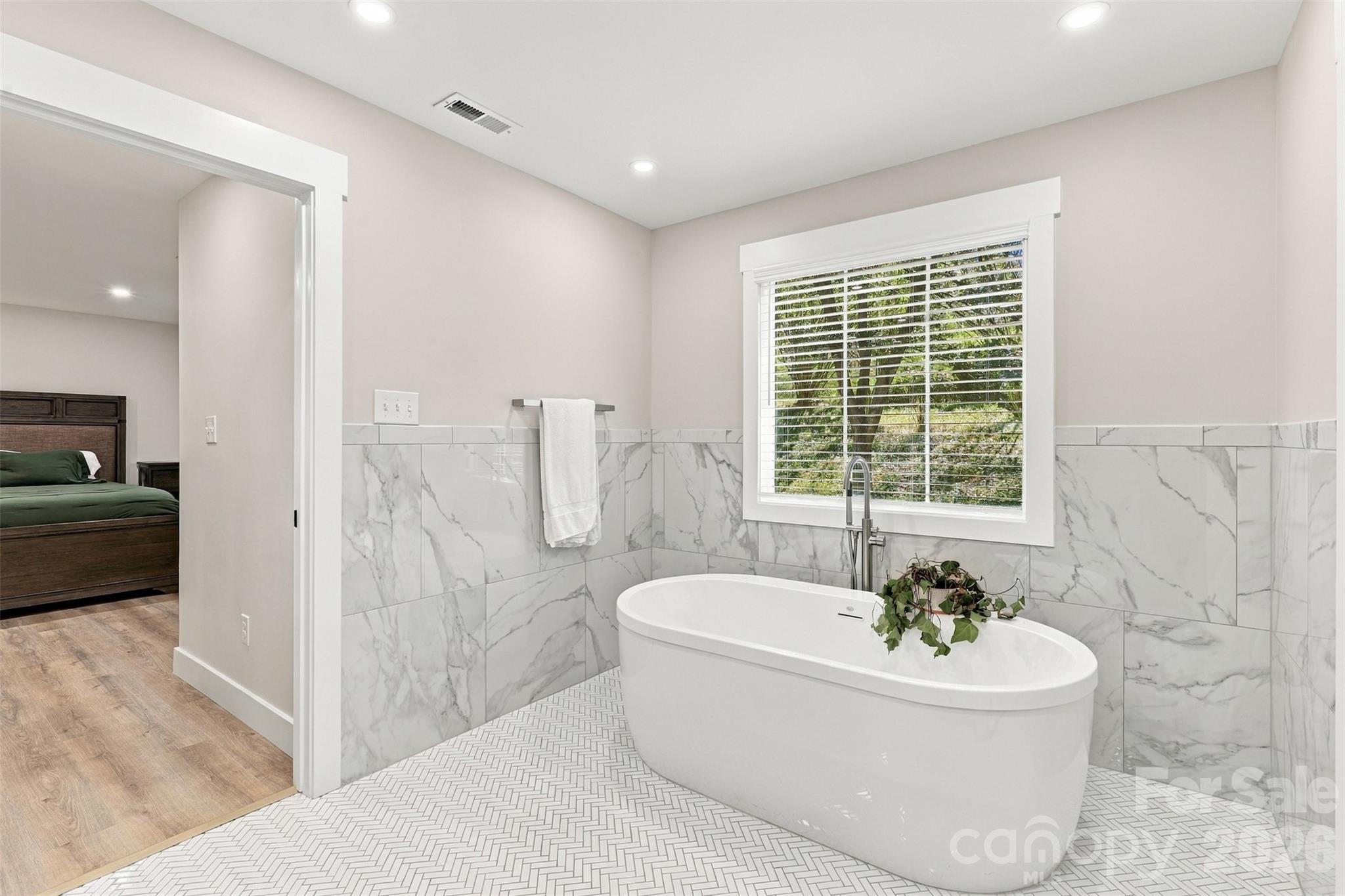 1208 Tarrington Avenue Property Photo 15