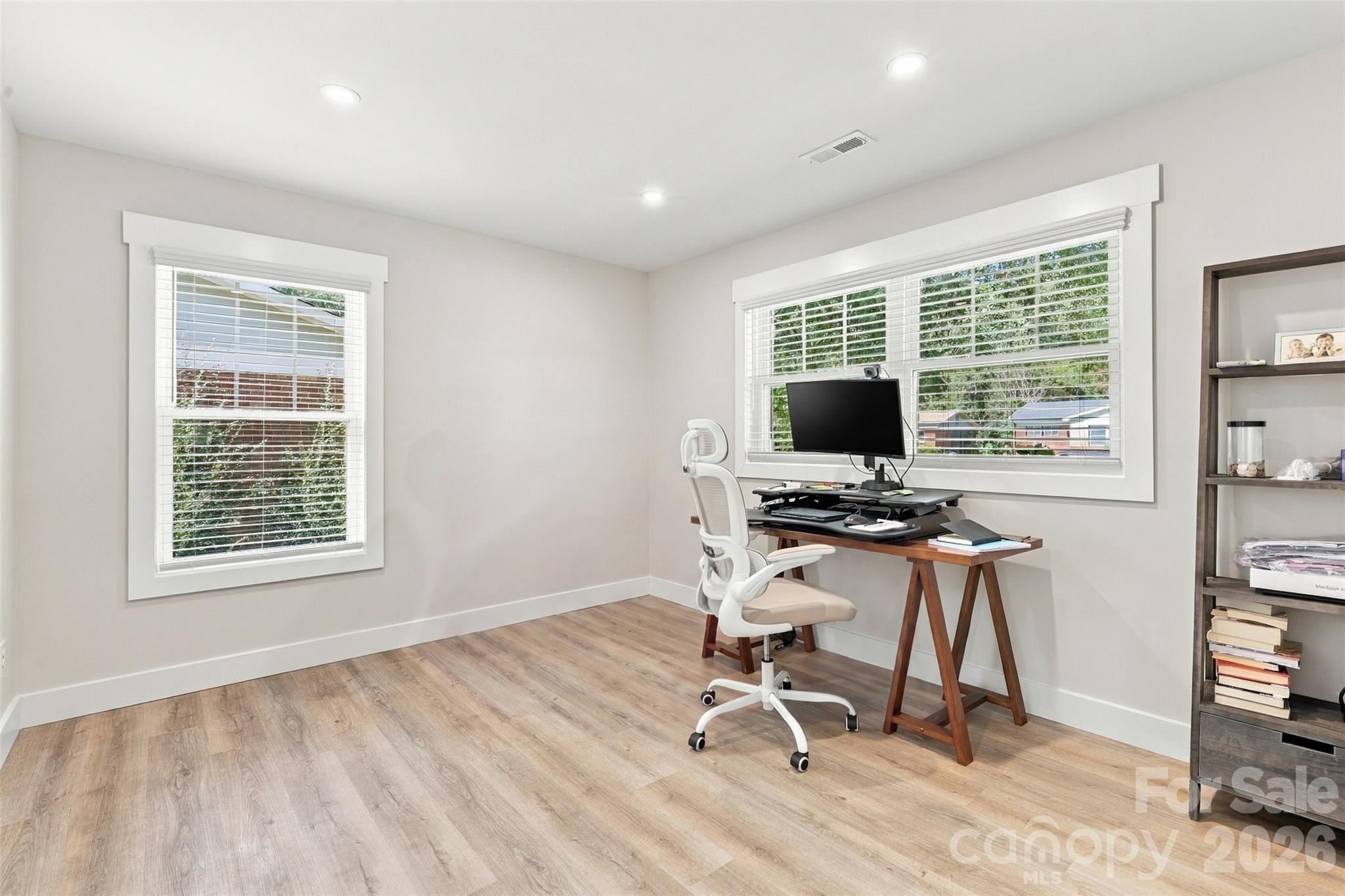 1208 Tarrington Avenue Property Photo 21