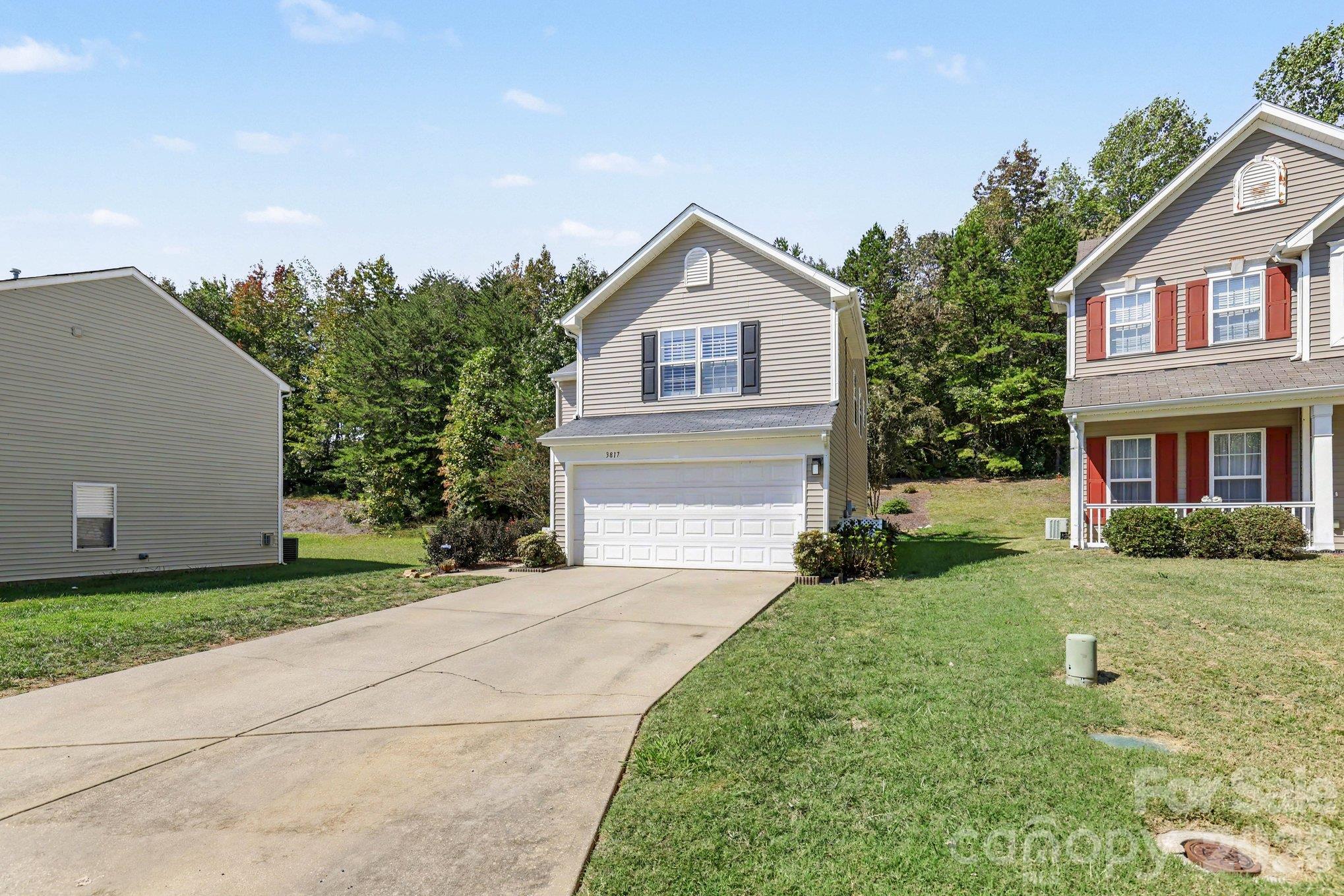 3817 Broadwater Court Property Photo 3