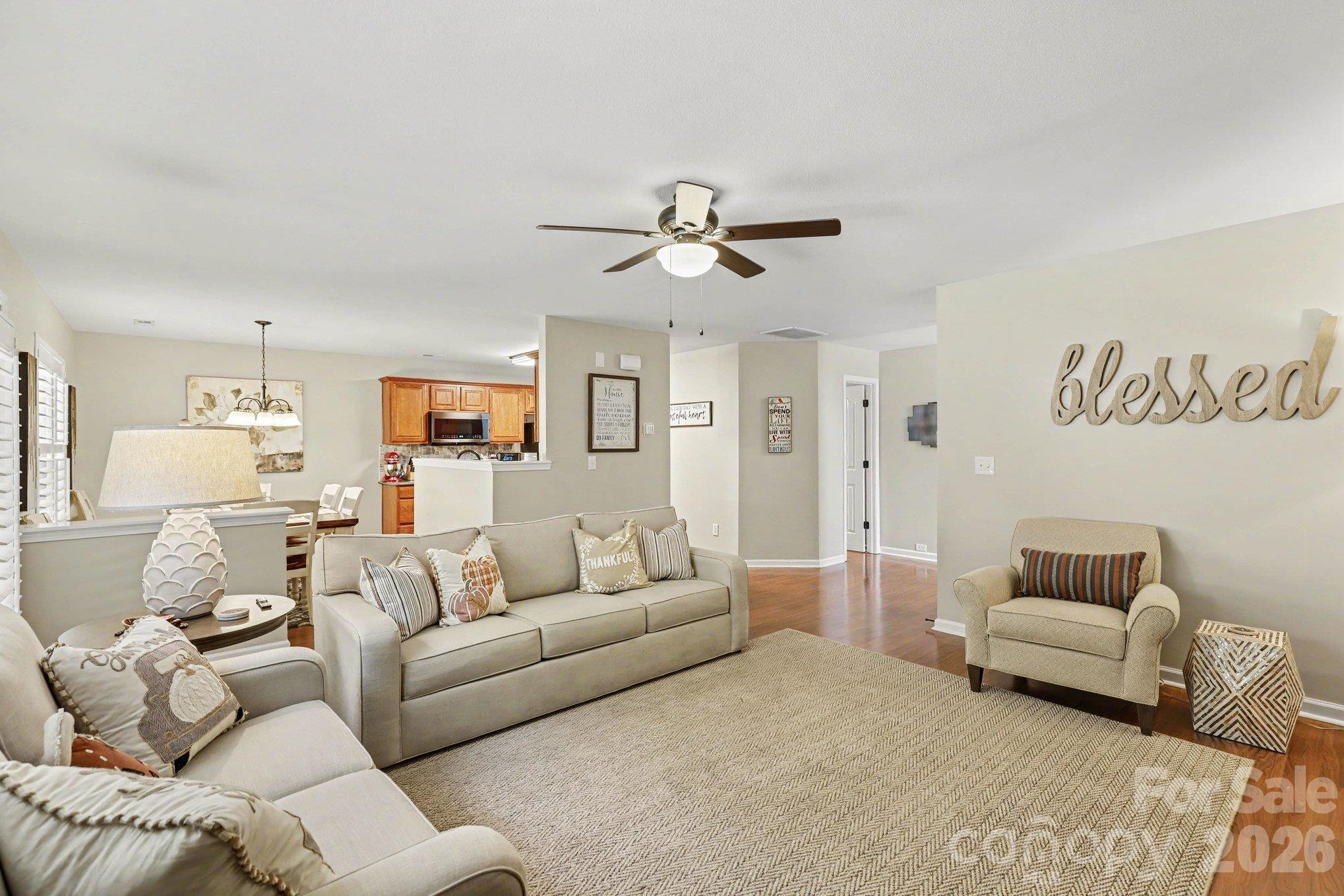 3817 Broadwater Court Property Photo 4