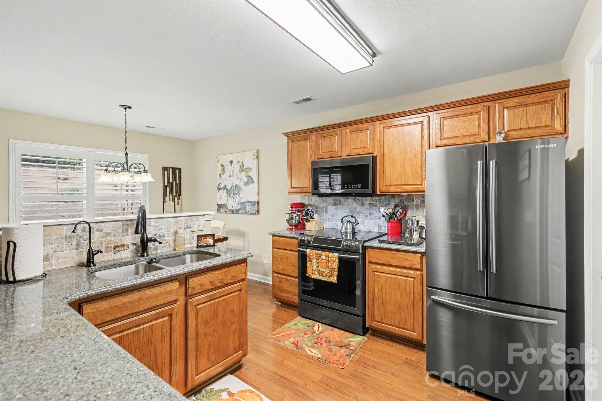 3817 Broadwater Court Property Photo 11