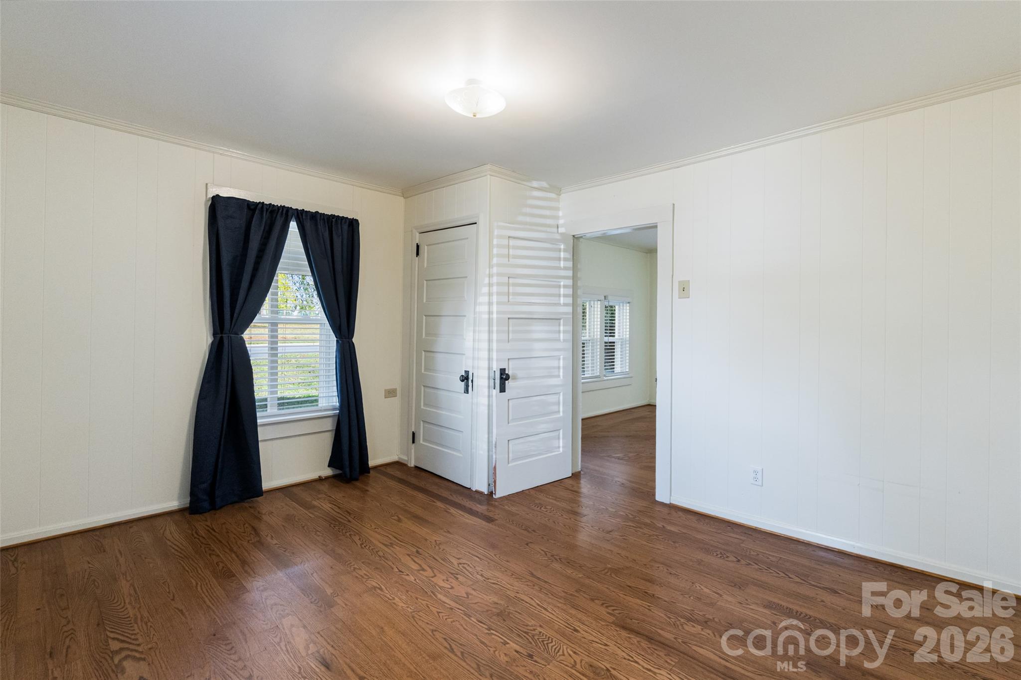 227 Lowry Street Property Photo 15