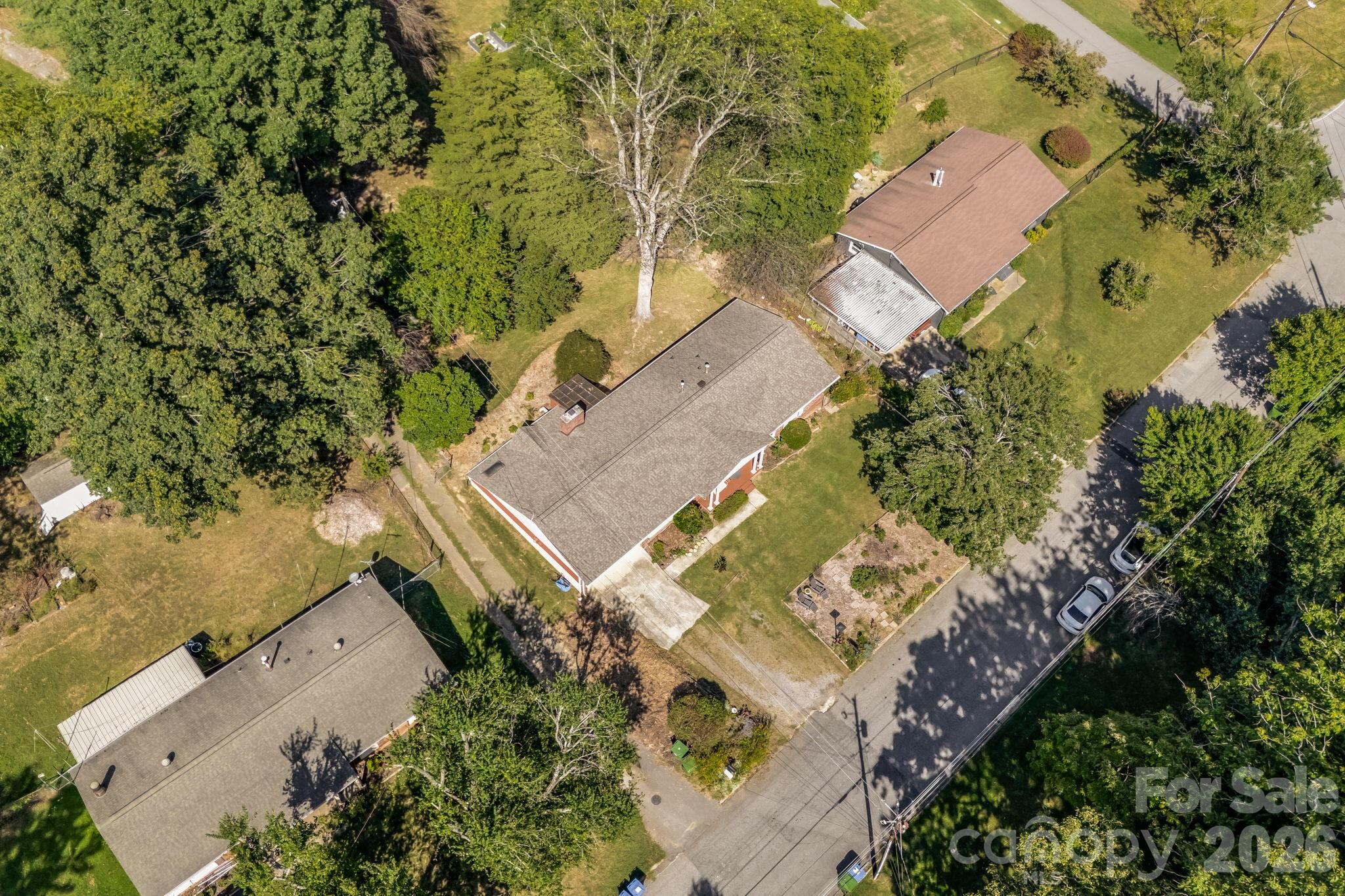 5 W Maple Drive Property Photo 22