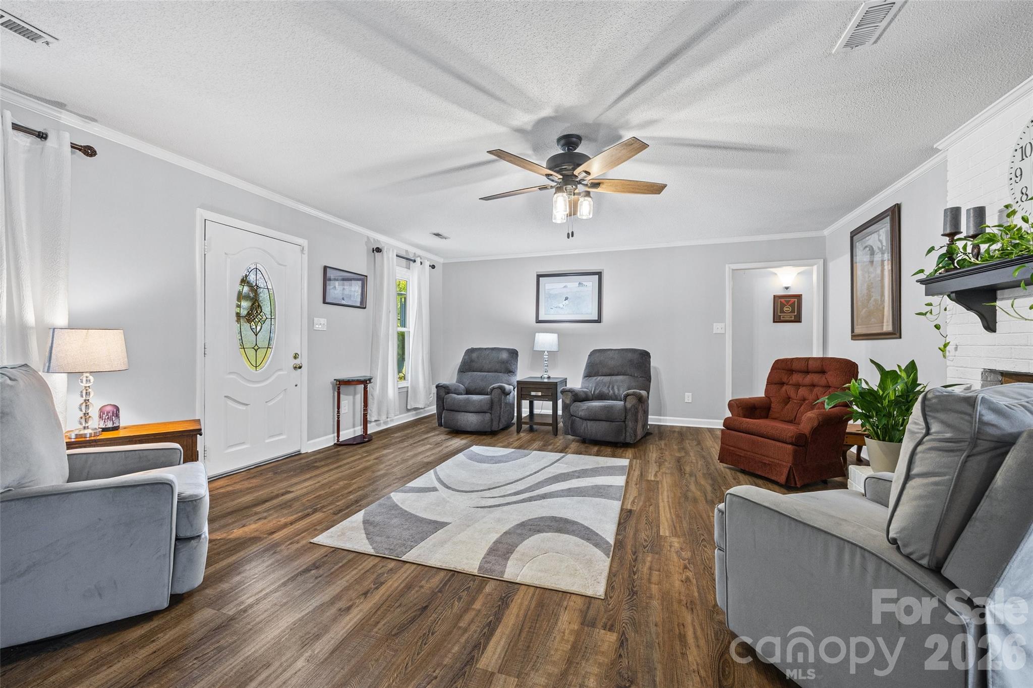 1416 Irene Street Property Photo 3