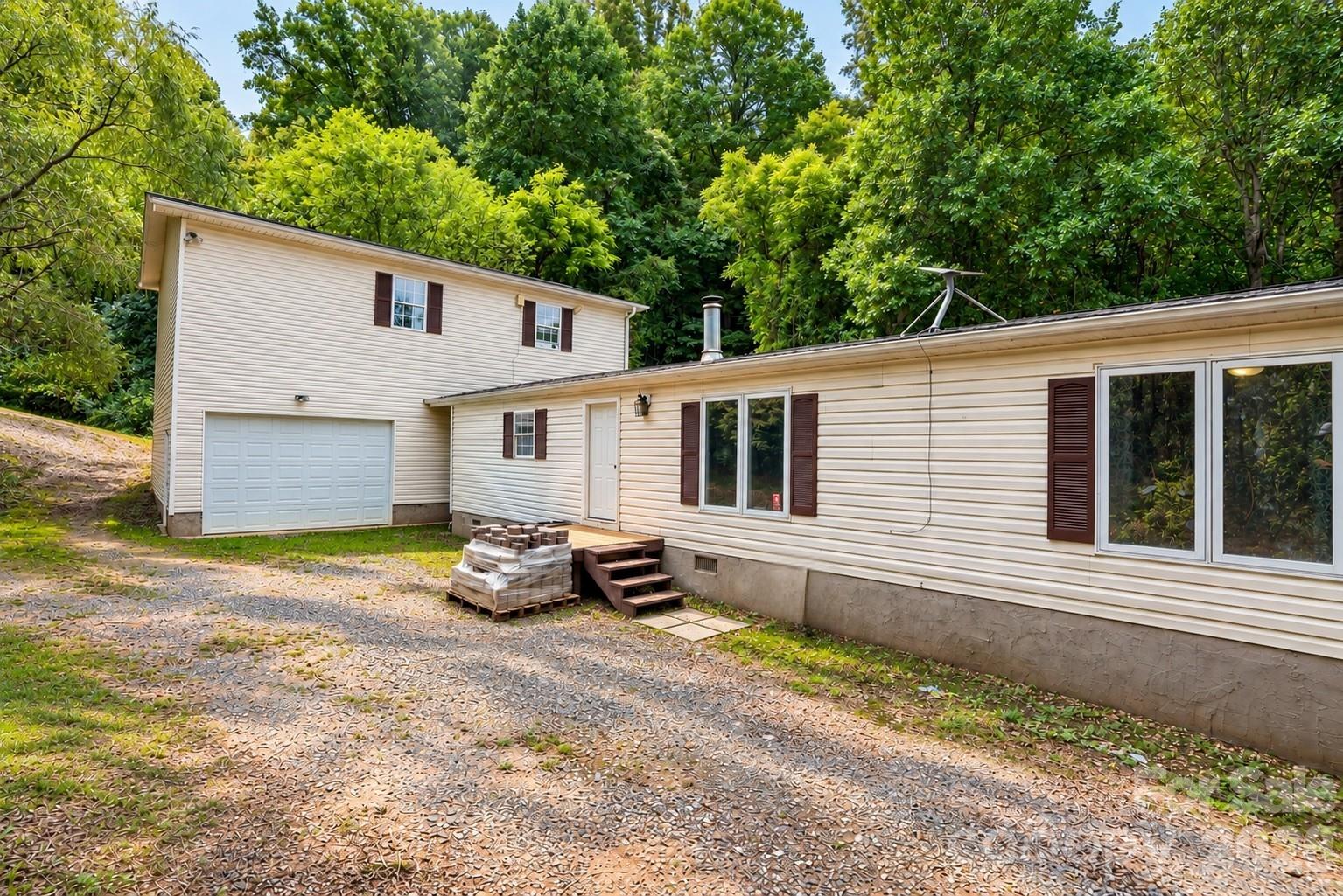 91 Walnut Drive Property Photo 1