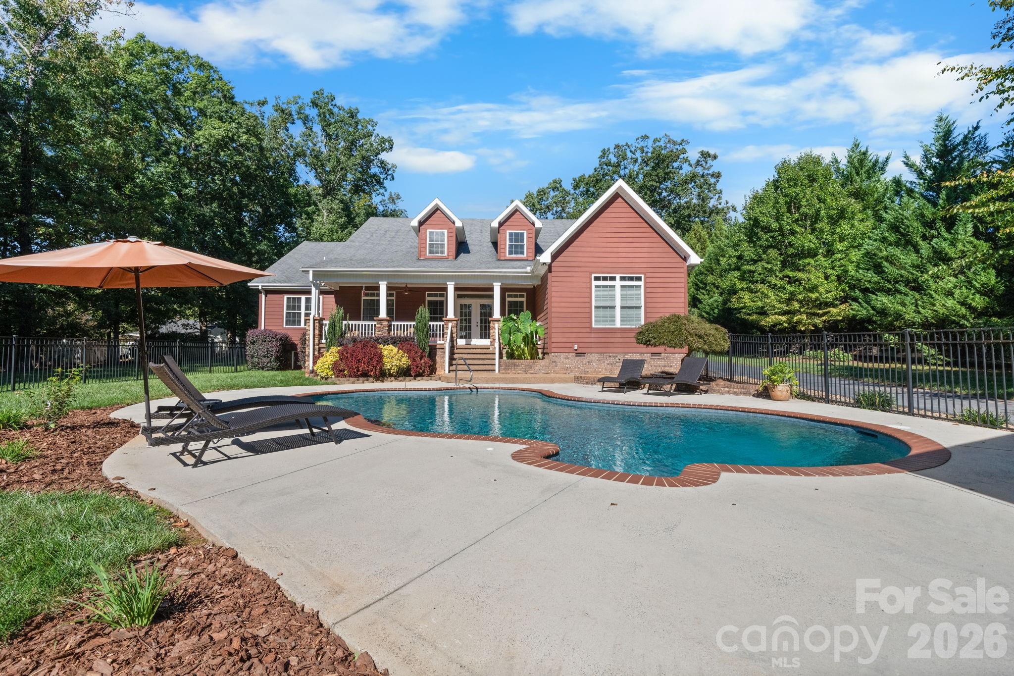 2139 Zion Church Road Property Photo 1