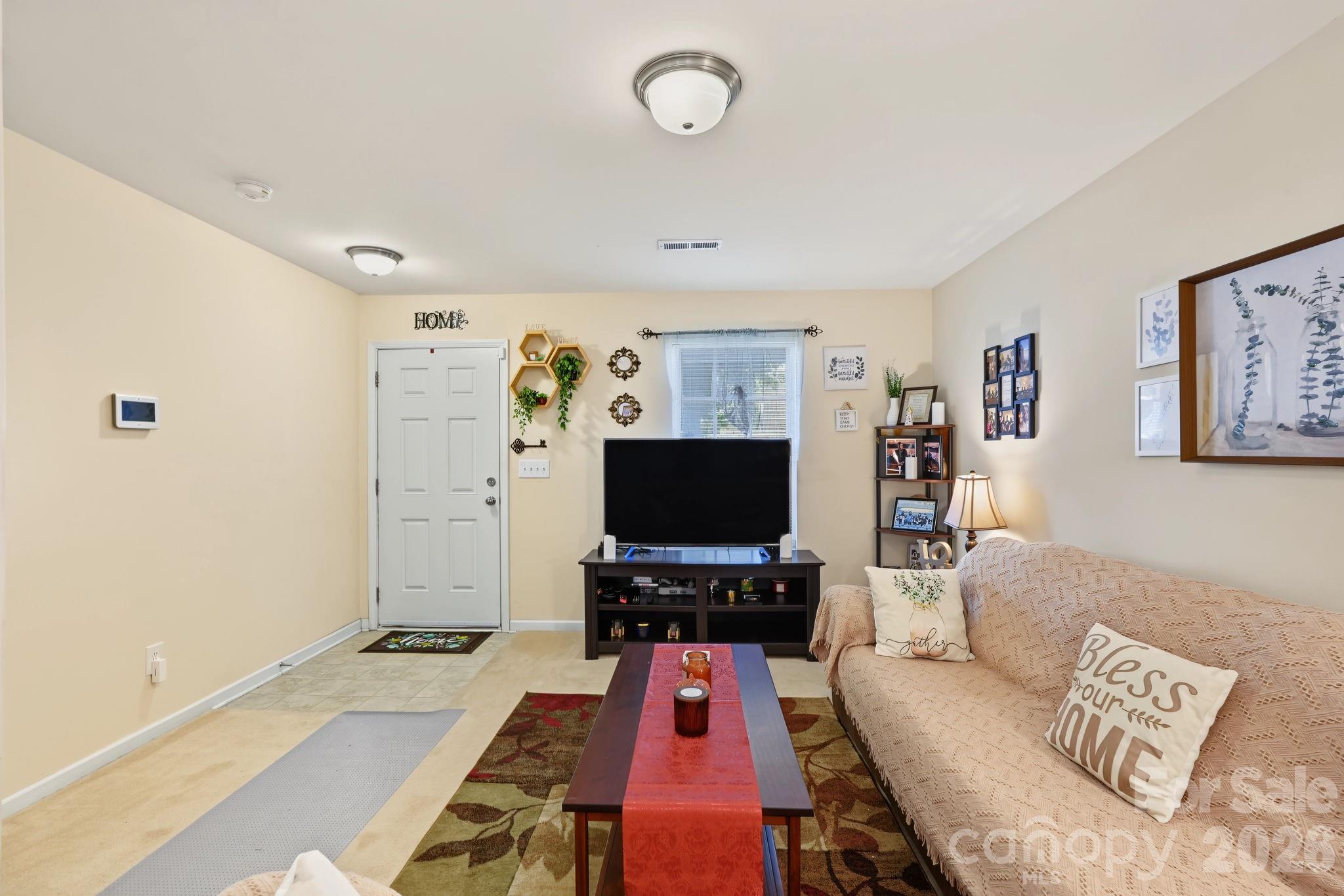 1319 Phil Oneil Drive Property Photo 4