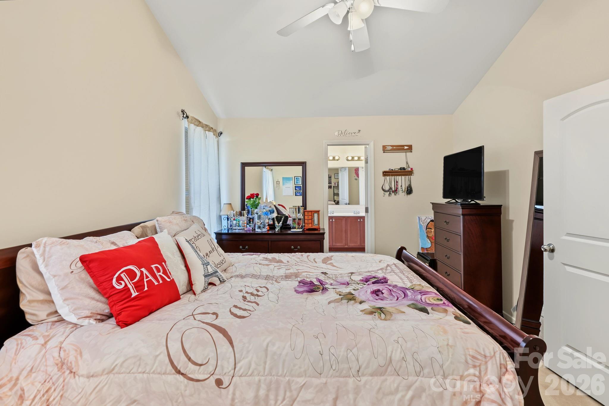 1319 Phil Oneil Drive Property Photo 9