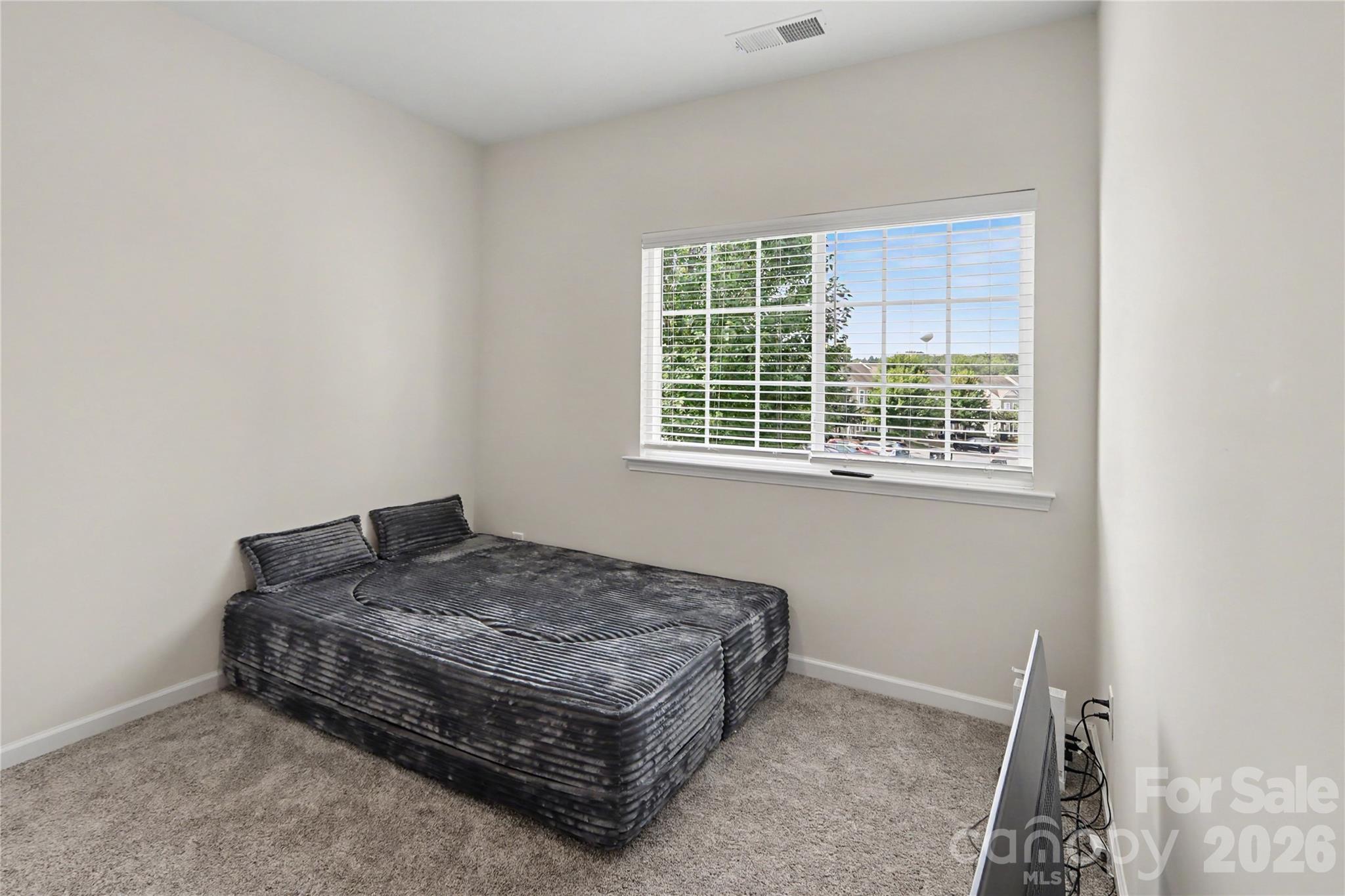 809 River Park Road Property Photo 15