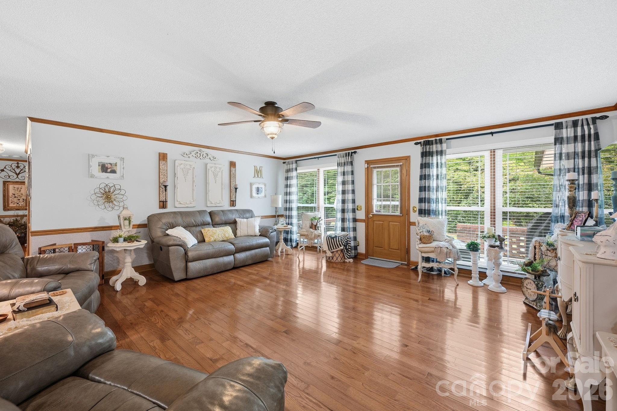 1734 Bellamy Circle Property Photo 11