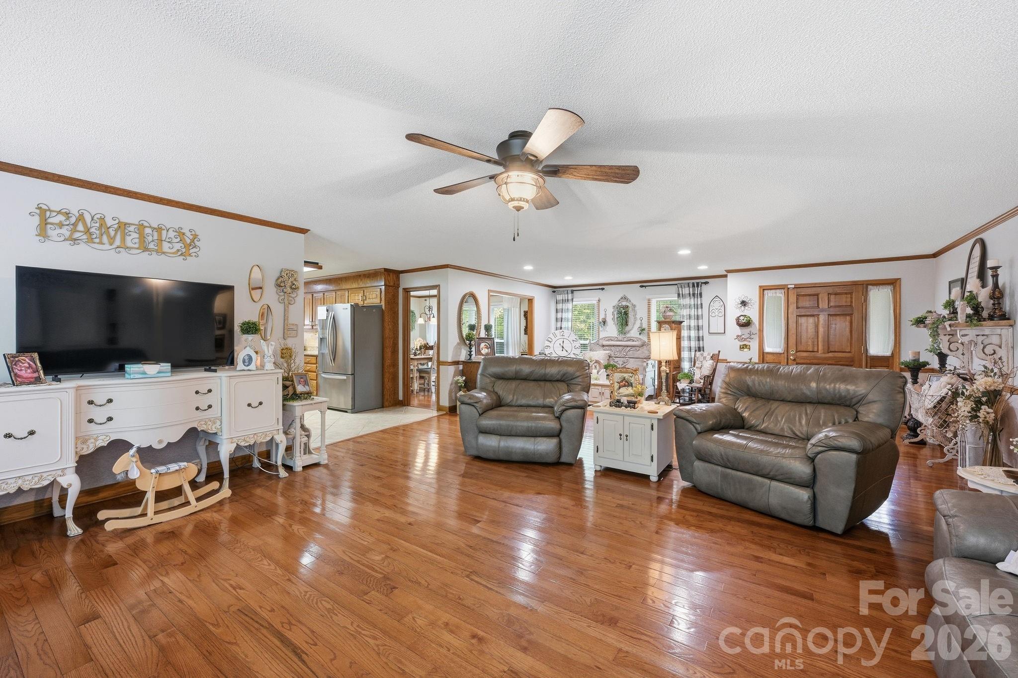 1734 Bellamy Circle Property Photo 14