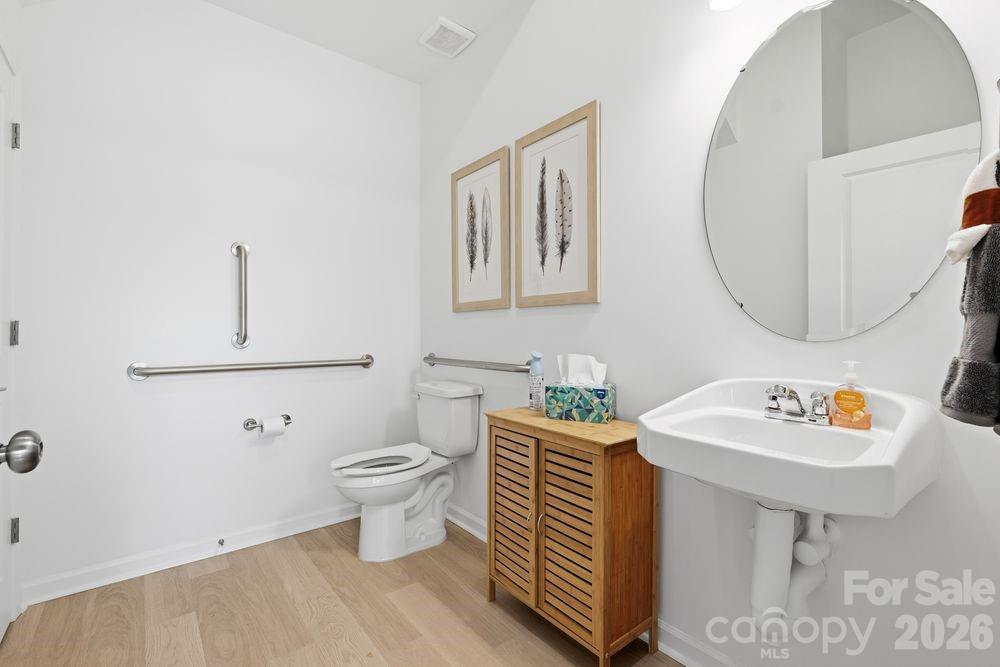 7328 Wake Way Property Photo 8