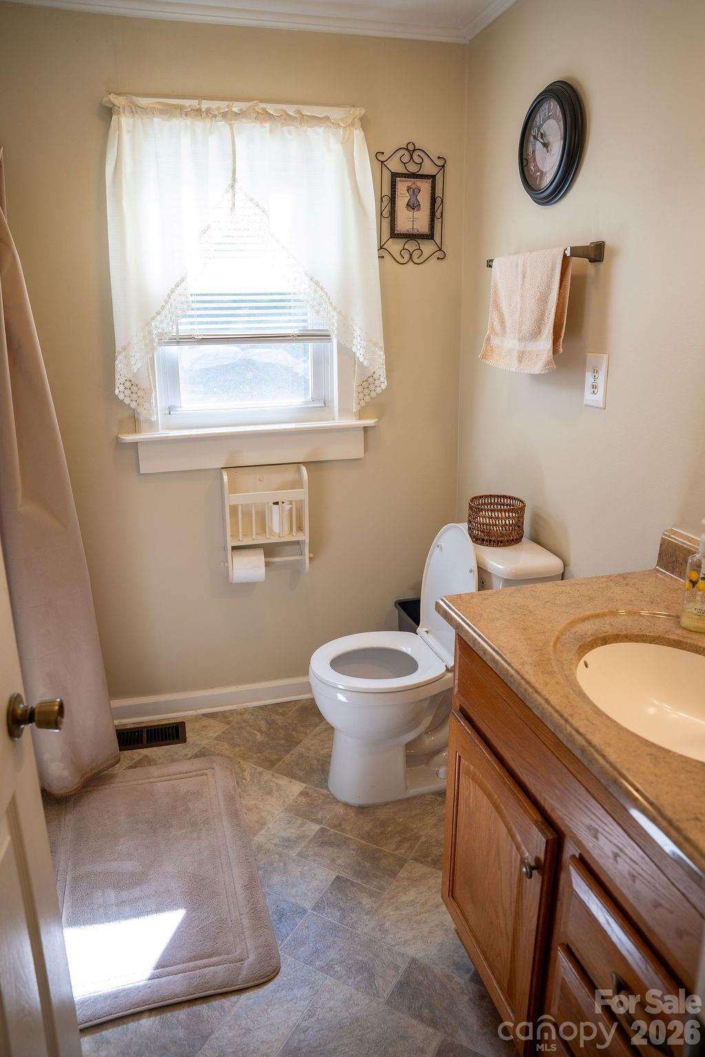 709 Berry Place Property Photo 14