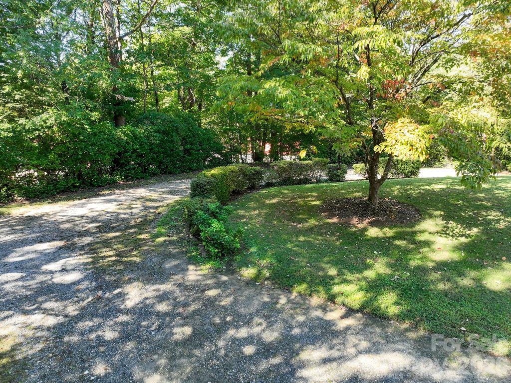 709 Berry Place Property Photo 26