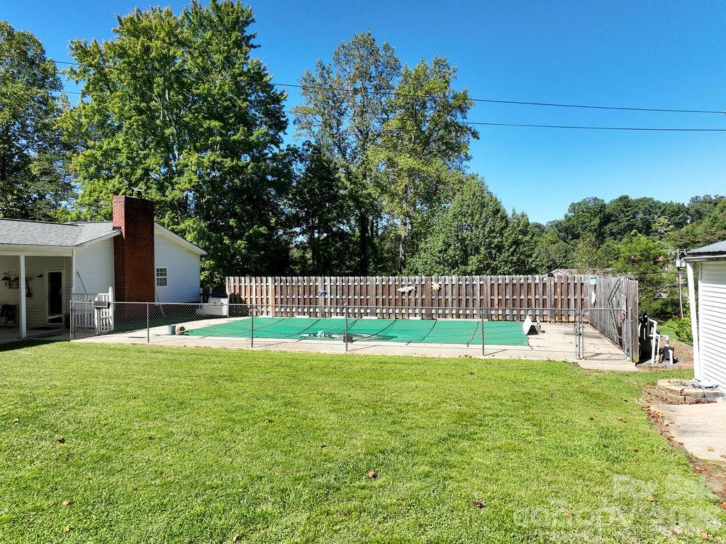 709 Berry Place Property Photo 29