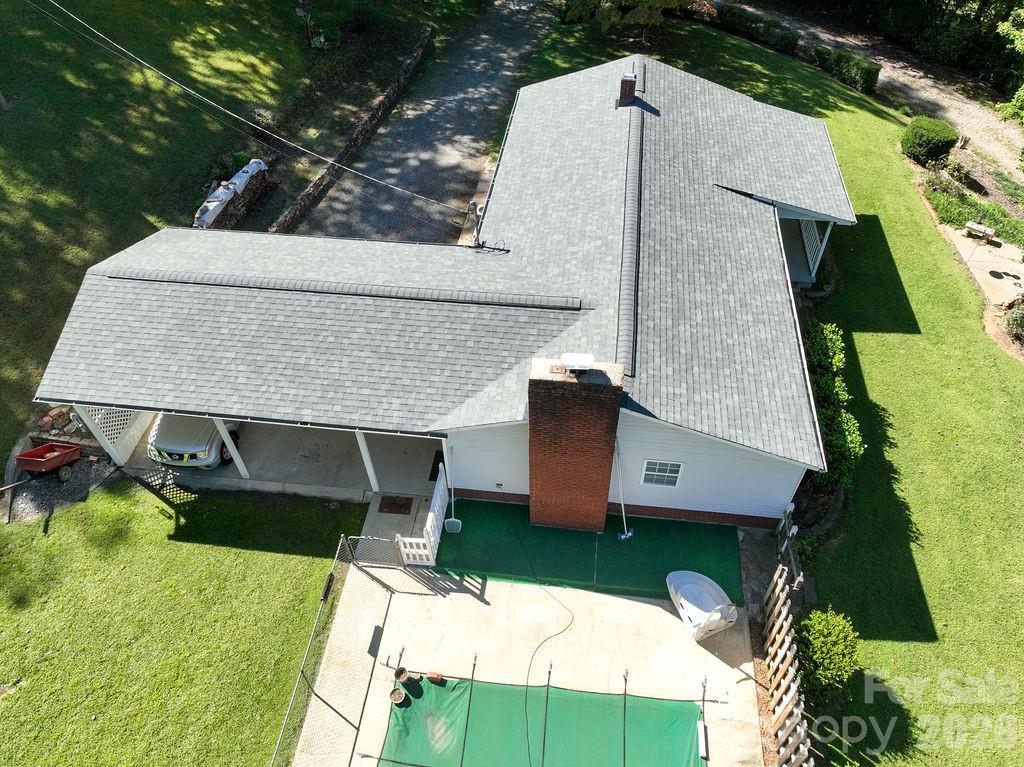 709 Berry Place Property Photo 32