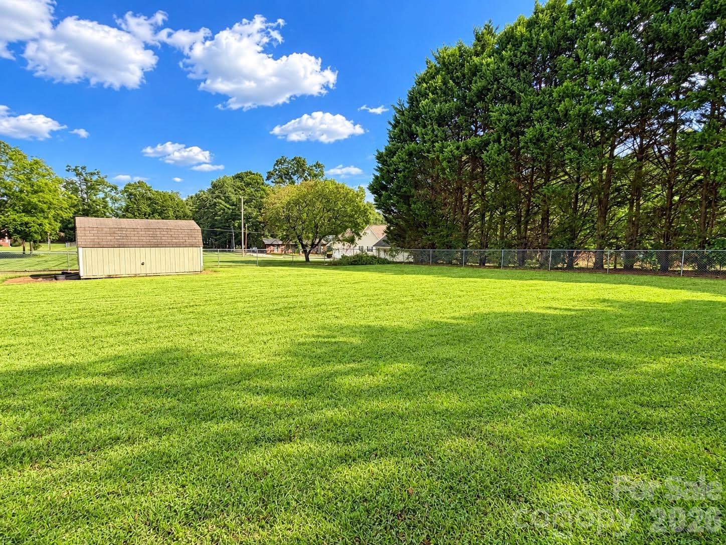 1677 Allen Lane Property Photo 2
