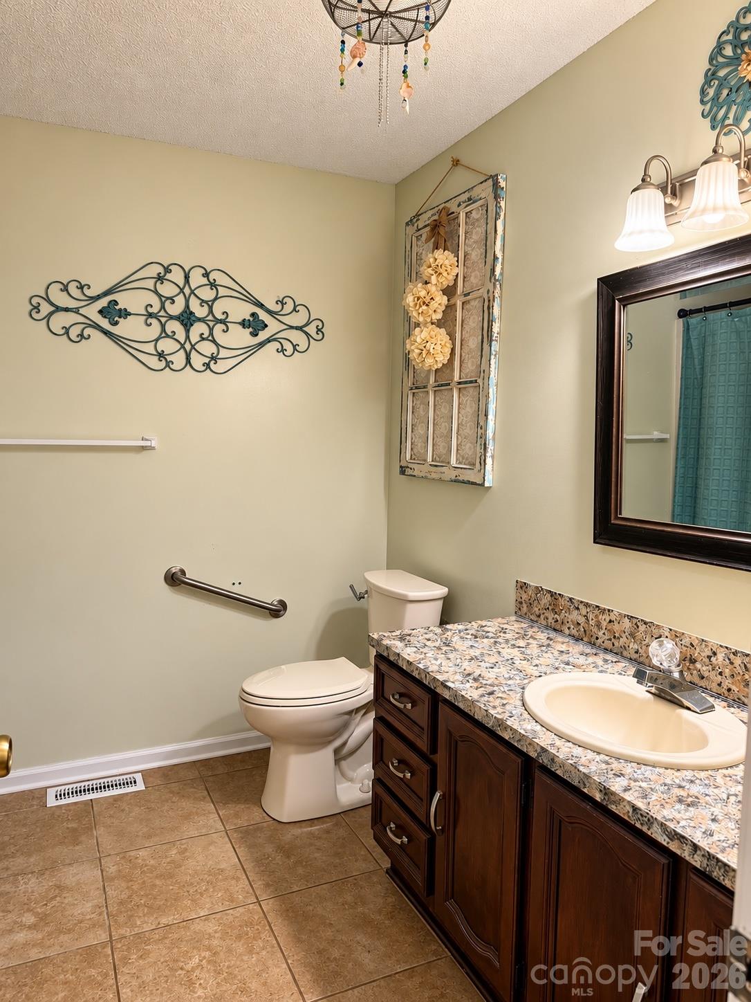 1677 Allen Lane Property Photo 16