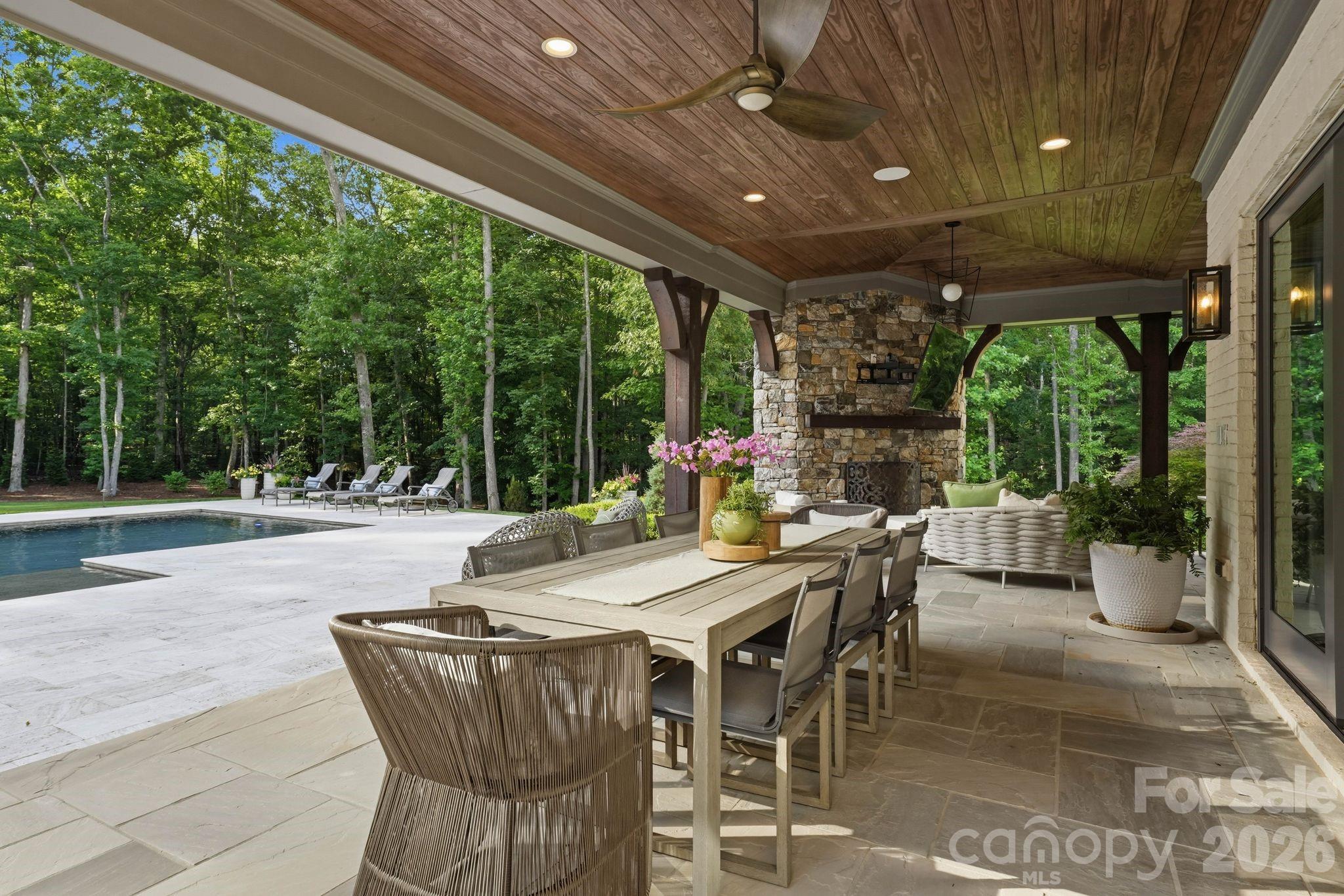 6010 Hathaway Lane Property Photo 43