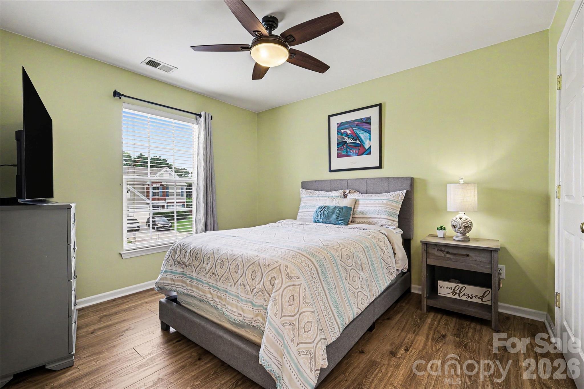 8728 Fieldcroft Drive Property Photo 18