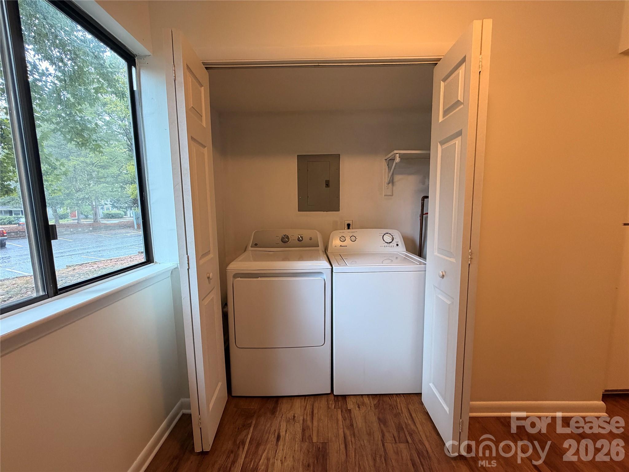 3147 Heathstead Place A Property Photo 6
