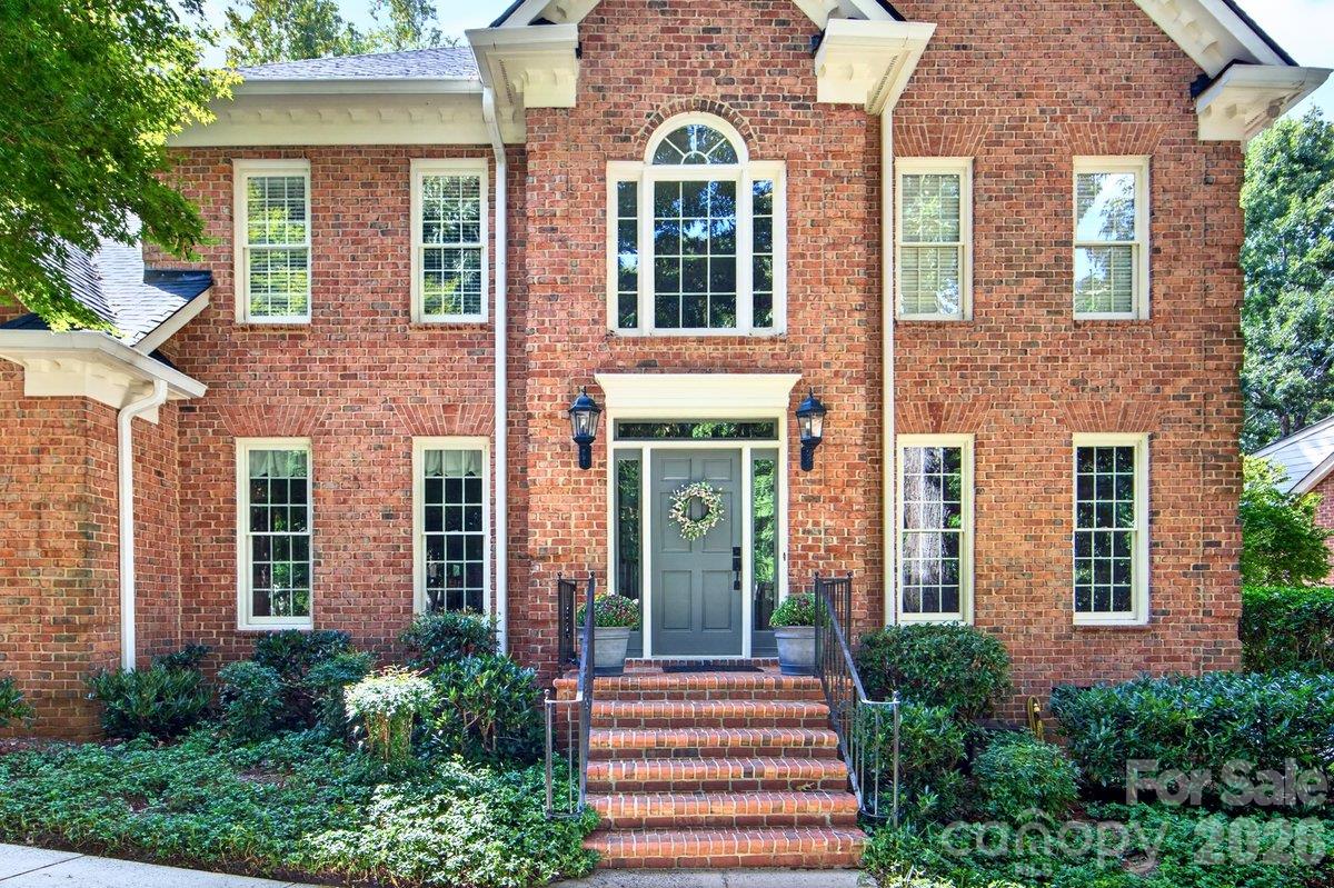 5919 Derry Hill Place Property Photo 3