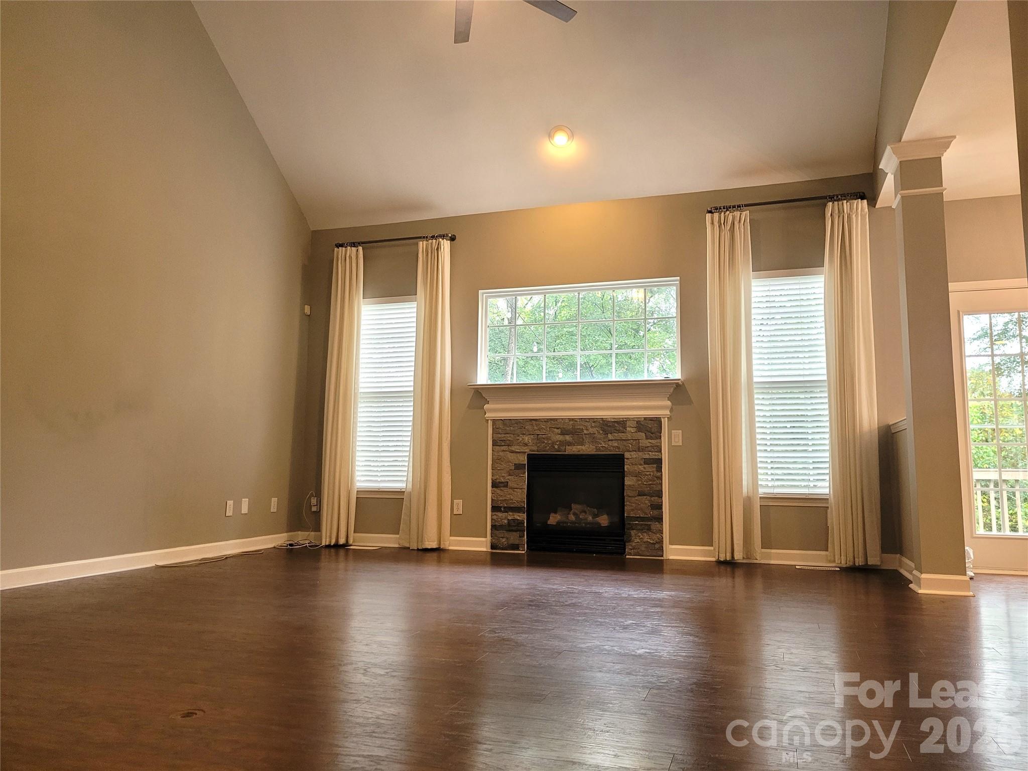 5618 Branthurst Drive Property Photo 4