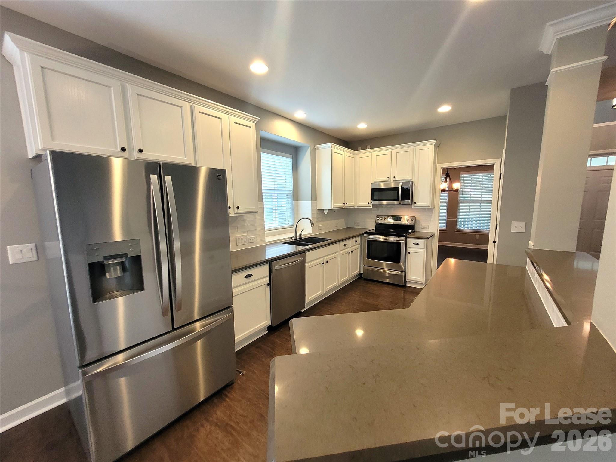 5618 Branthurst Drive Property Photo 8