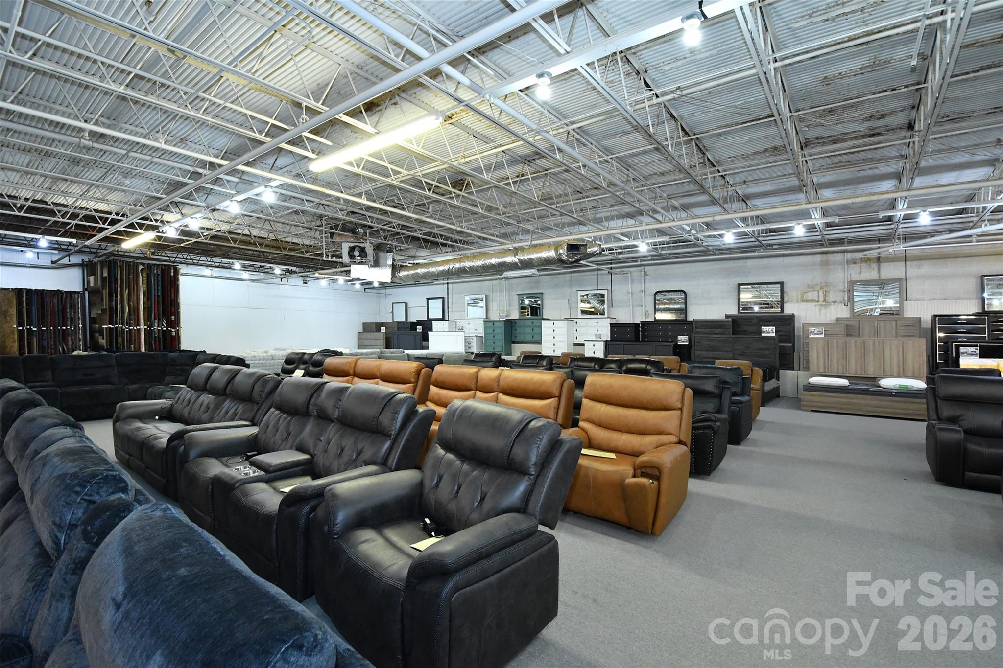 1603 Leonard Street Property Photo 22