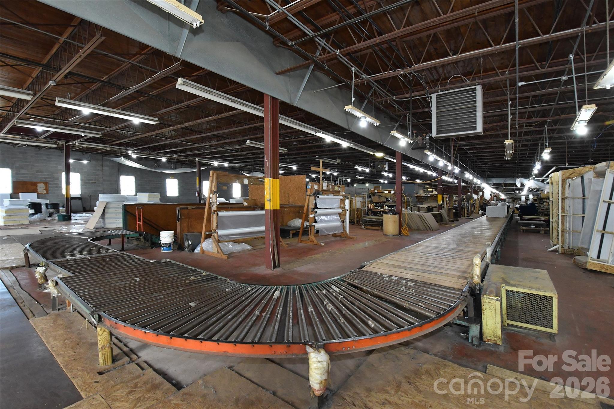 1603 Leonard Street Property Photo 35