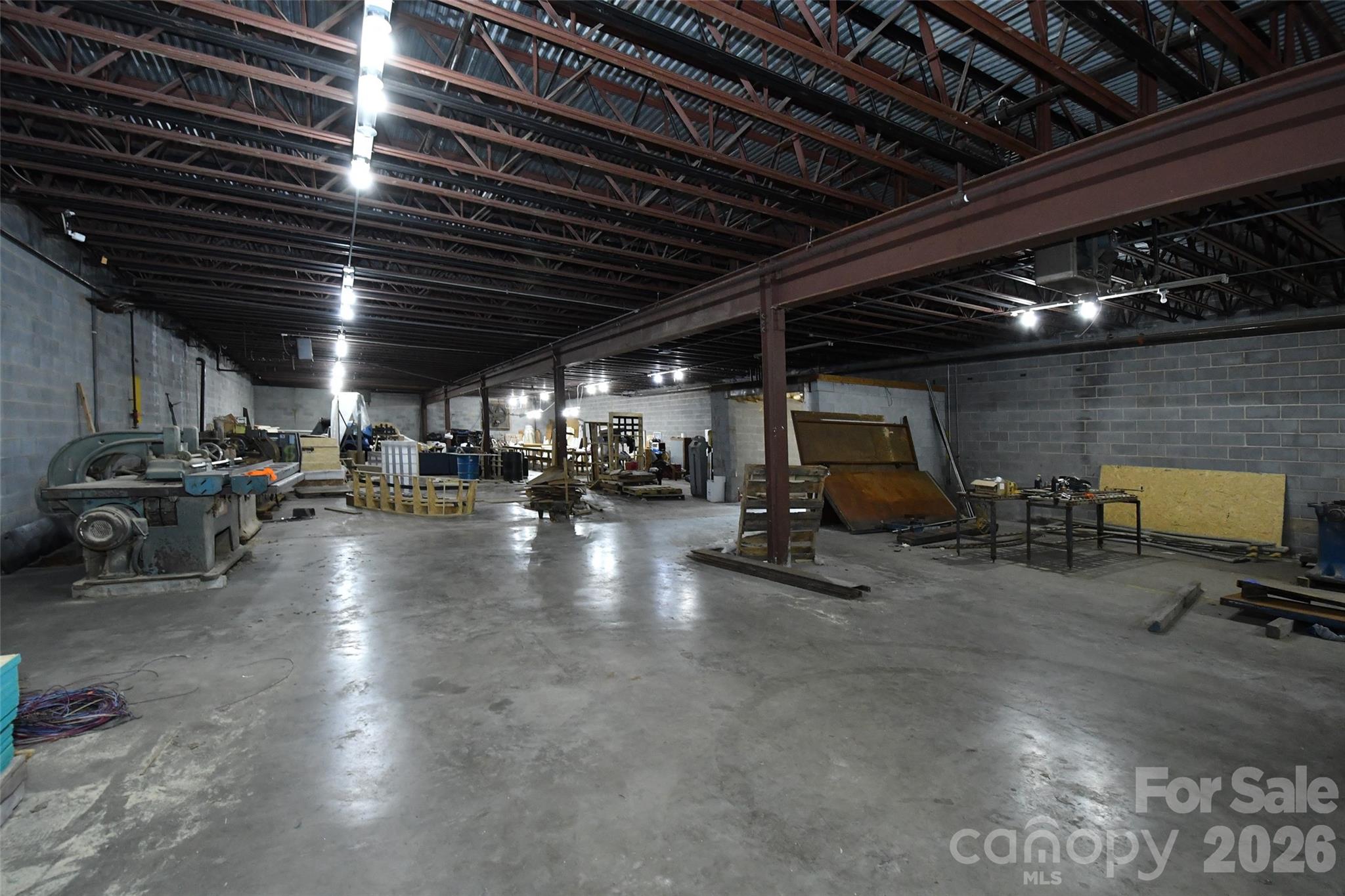 1603 Leonard Street Property Photo 46