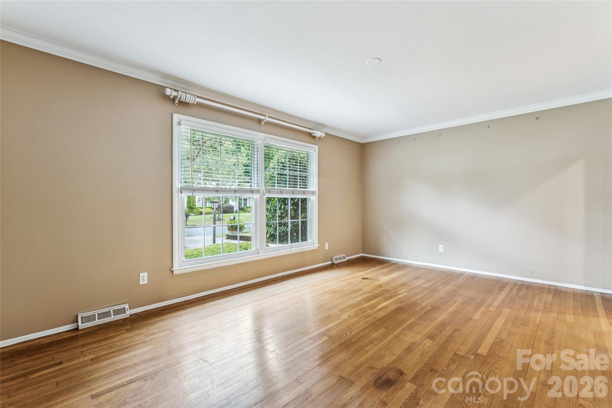 6501 Wheeler Drive Property Photo 10