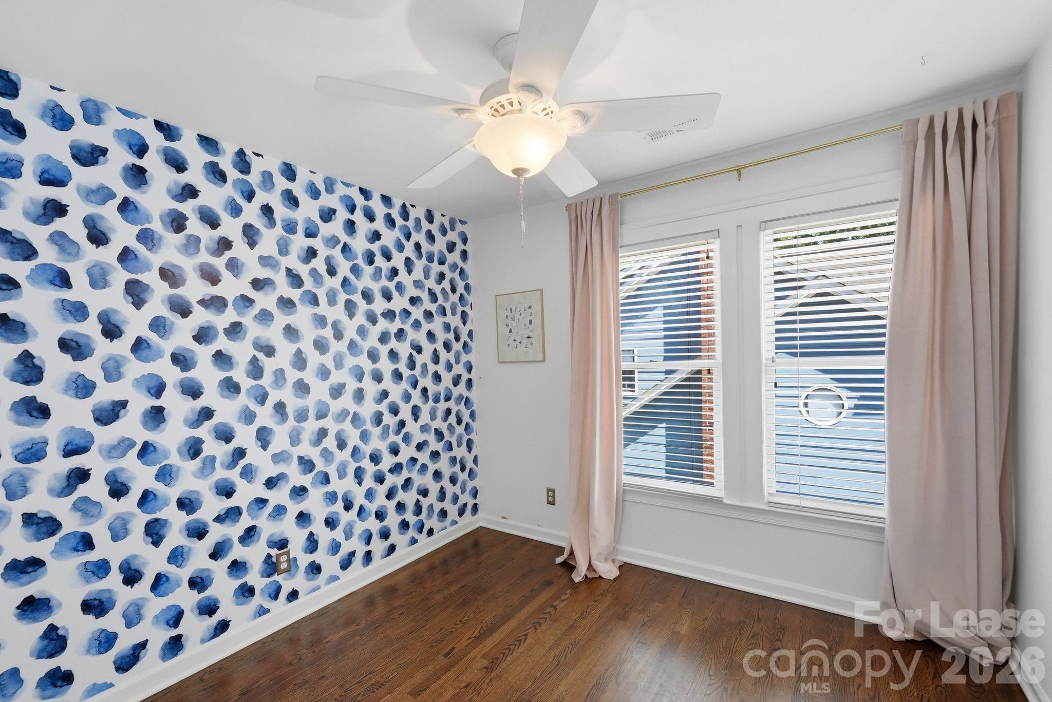 2009 Victorian Place Property Photo 14