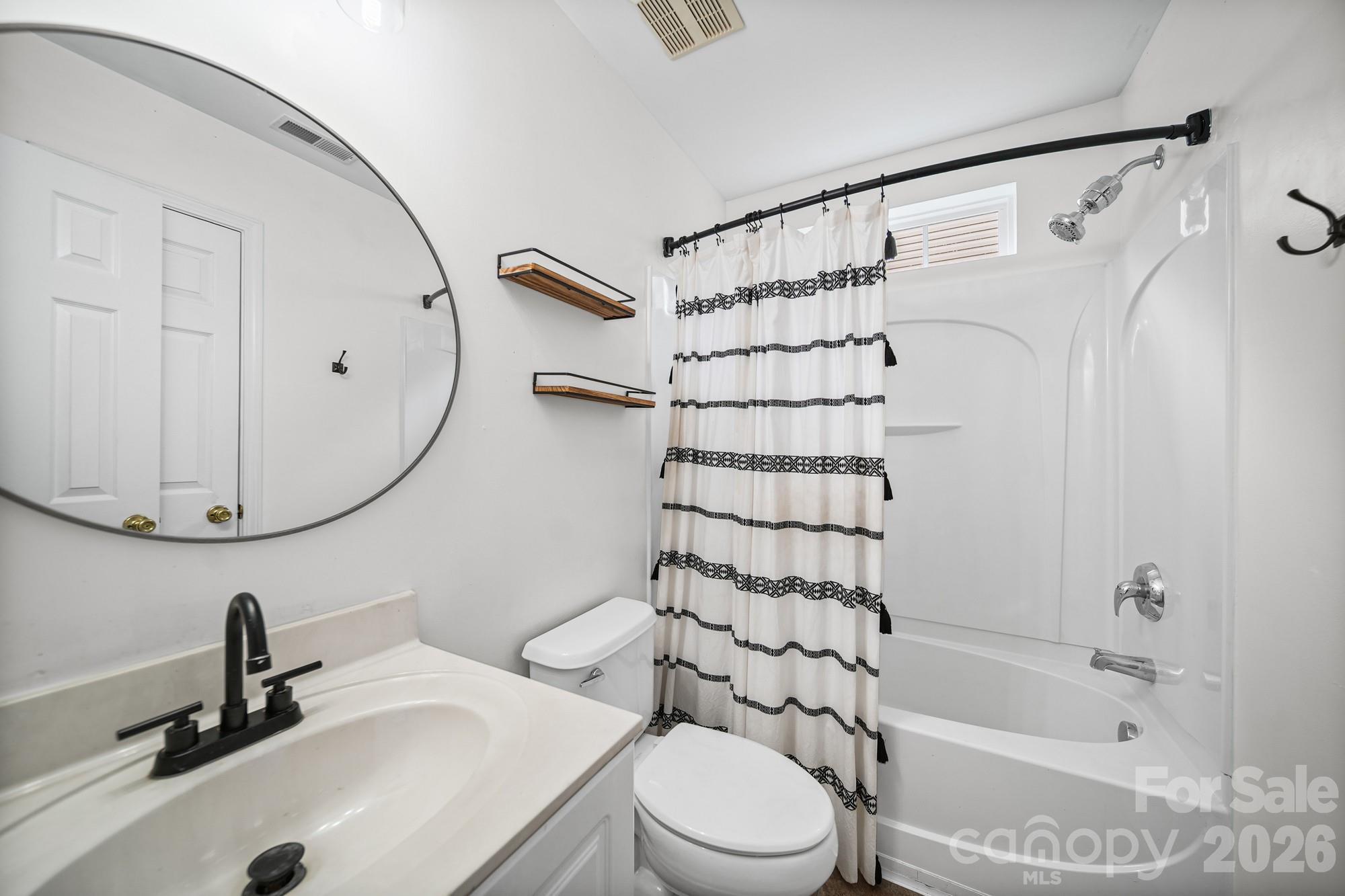1405 Spring View Court Property Photo 20