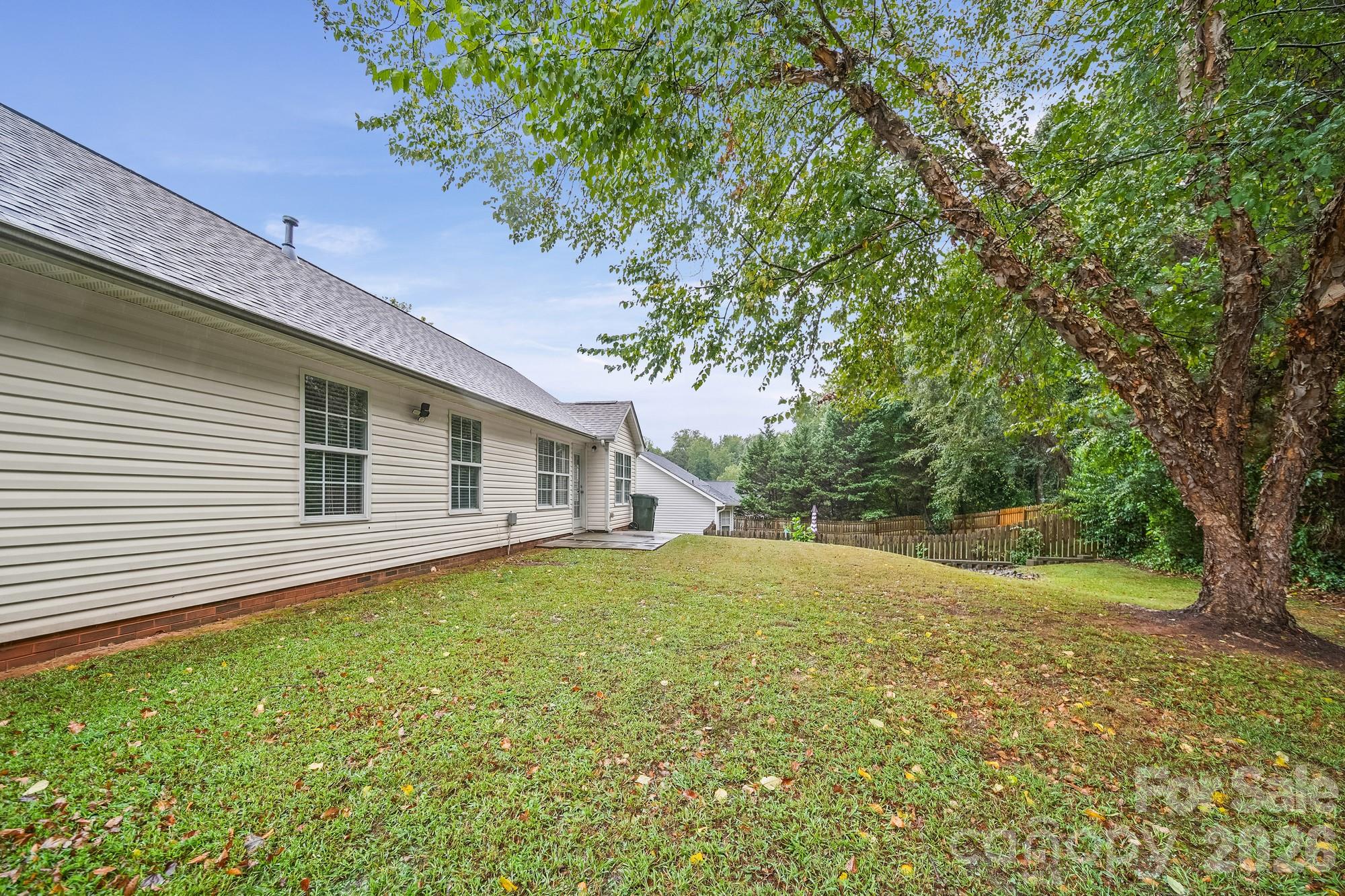 1405 Spring View Court Property Photo 26
