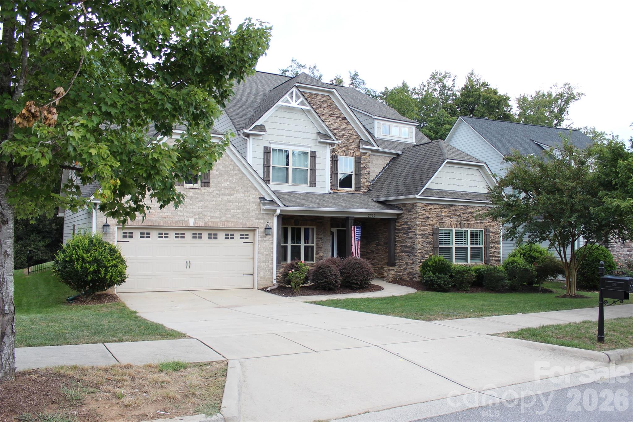 2950 Donegal Drive Property Photo 2