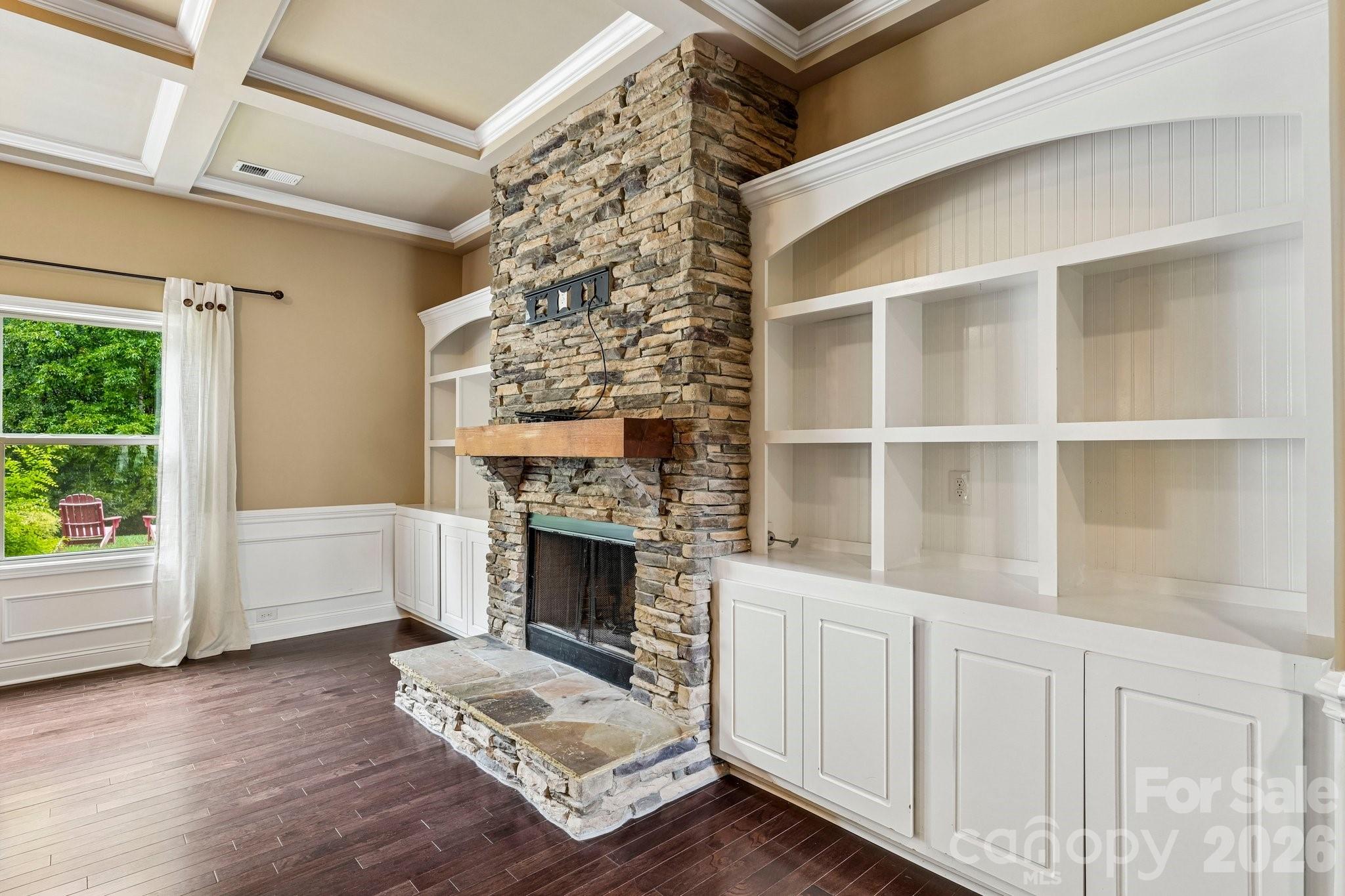 2950 Donegal Drive Property Photo 11