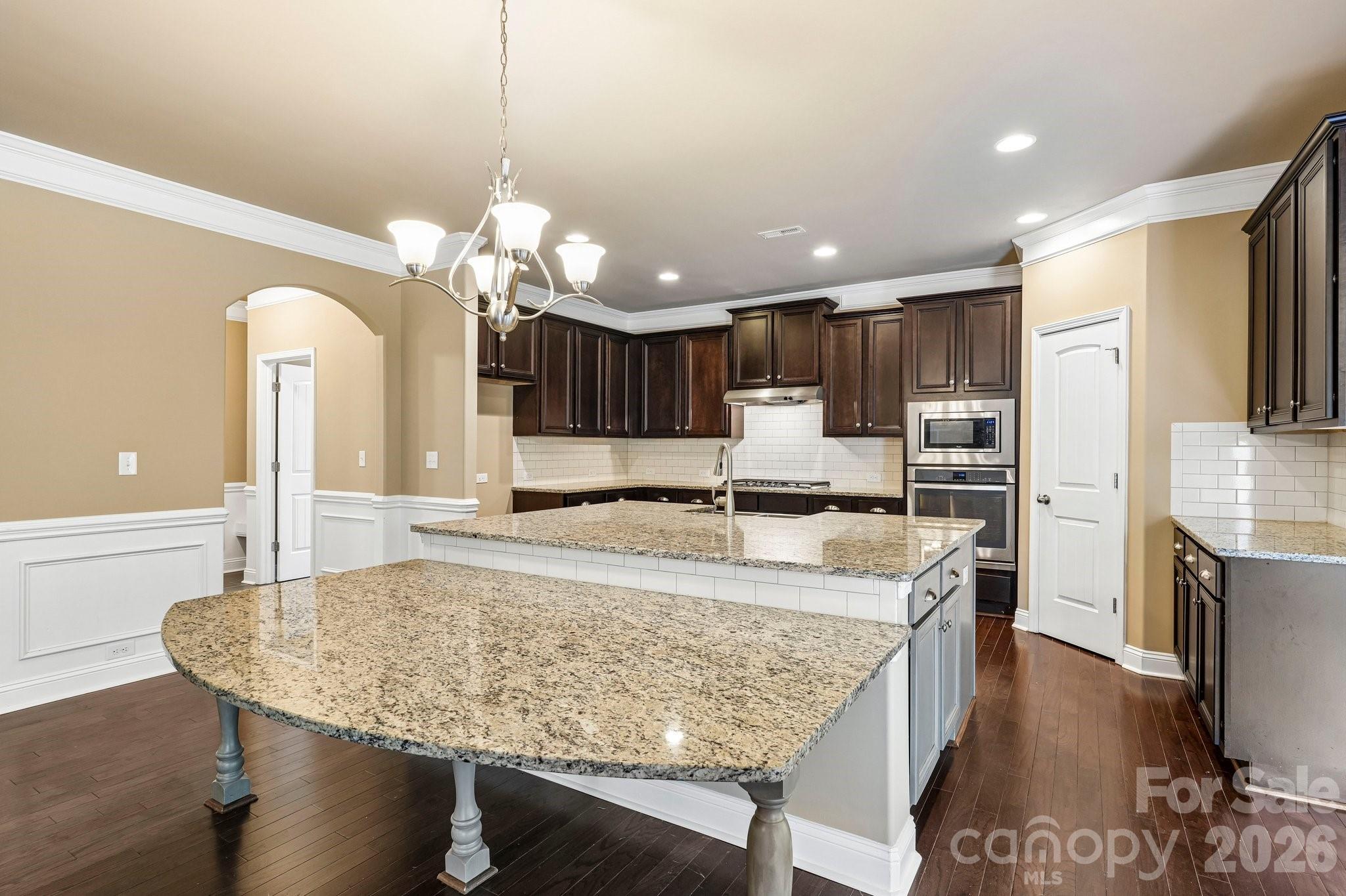 2950 Donegal Drive Property Photo 19