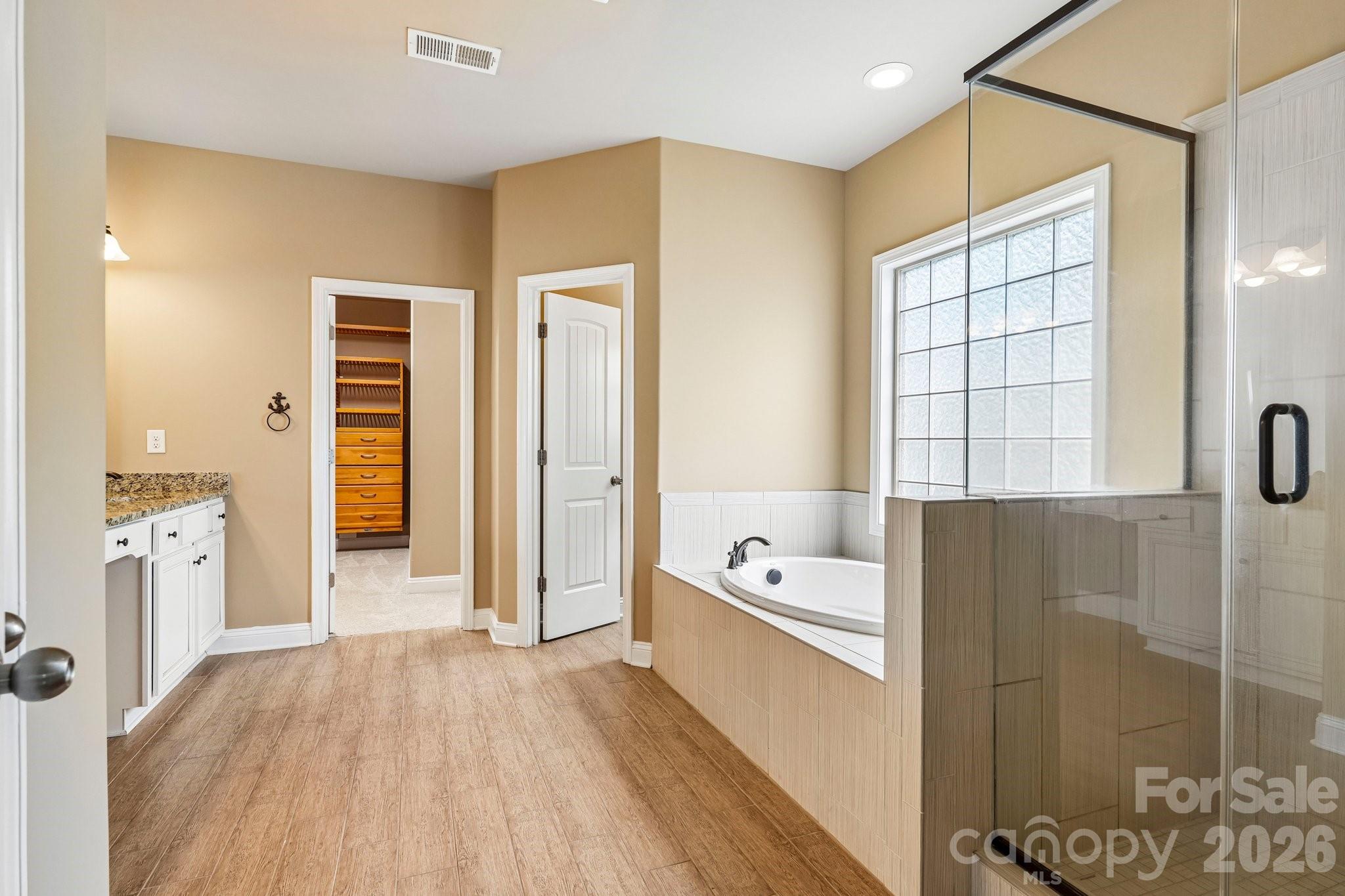2950 Donegal Drive Property Photo 42