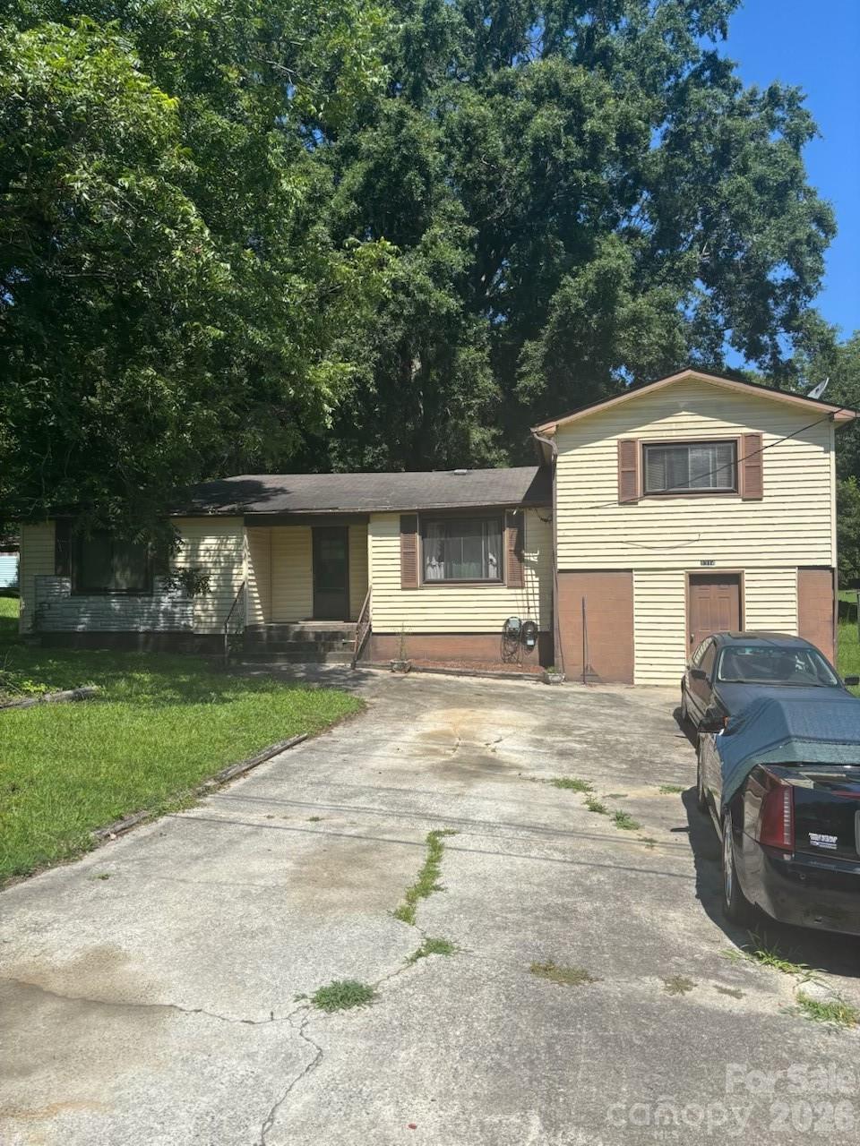 1314 B Street Property Photo 1