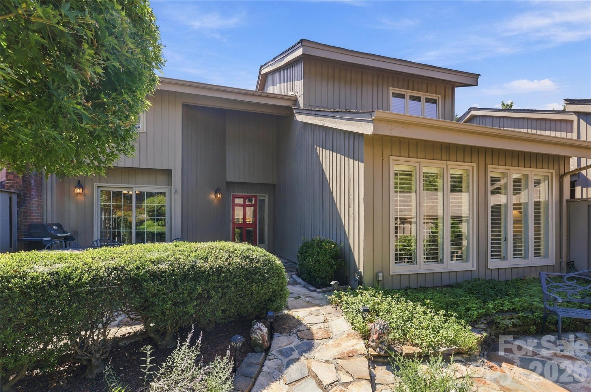 4921 Torrey Pines Court Property Photo 1