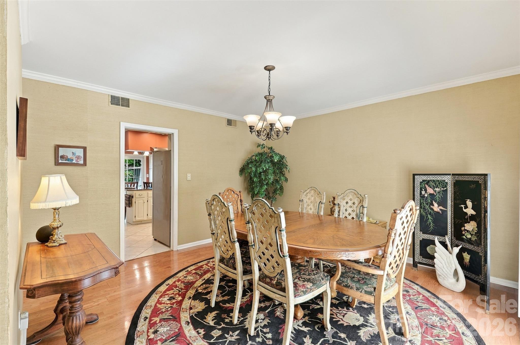 4921 Torrey Pines Court Property Photo 12