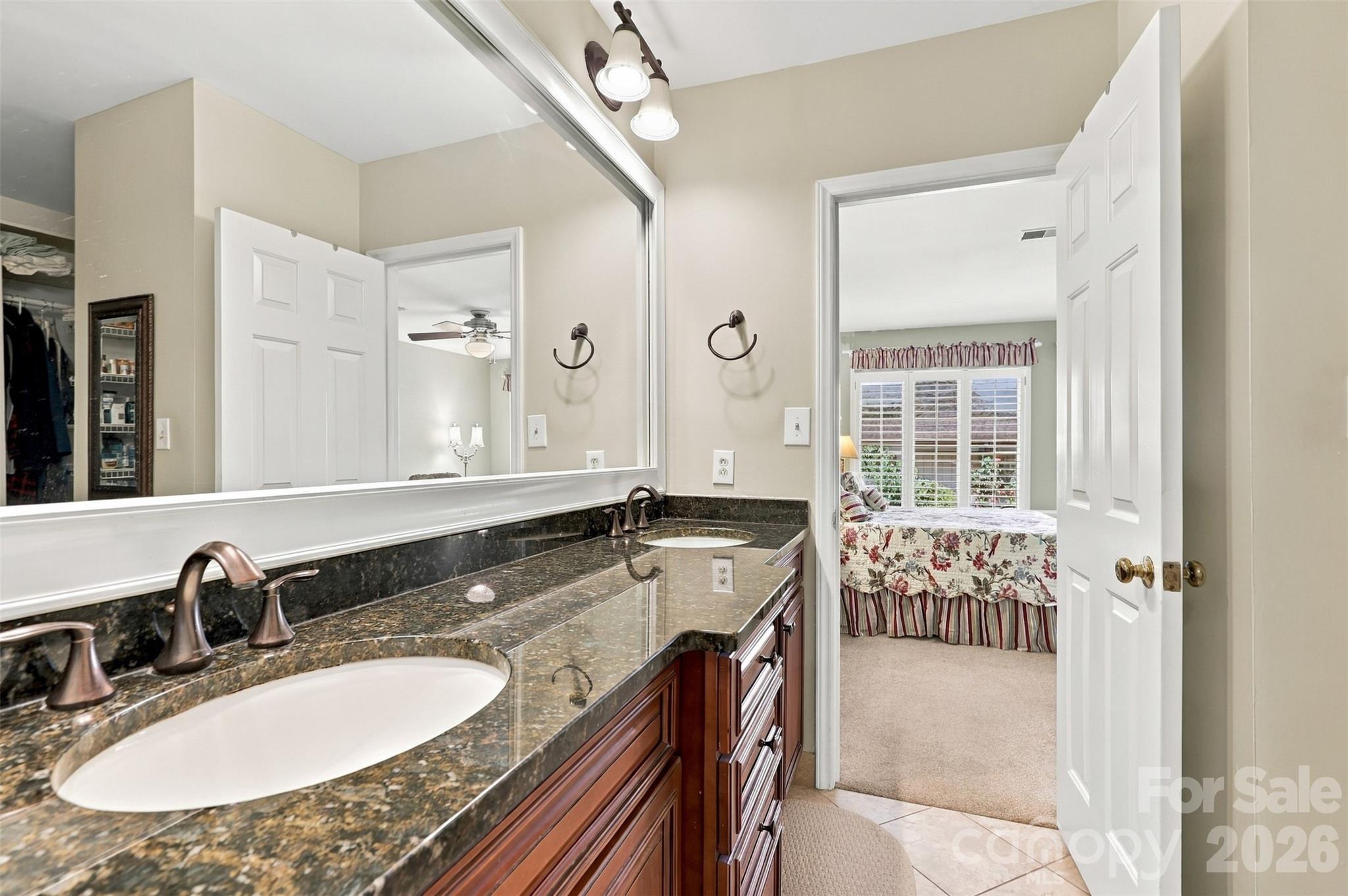 4921 Torrey Pines Court Property Photo 23