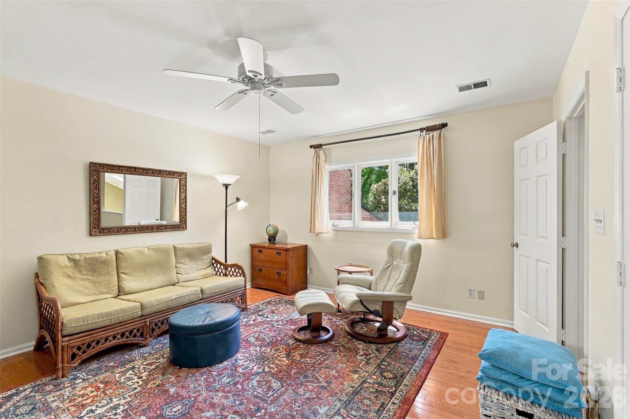 4921 Torrey Pines Court Property Photo 24