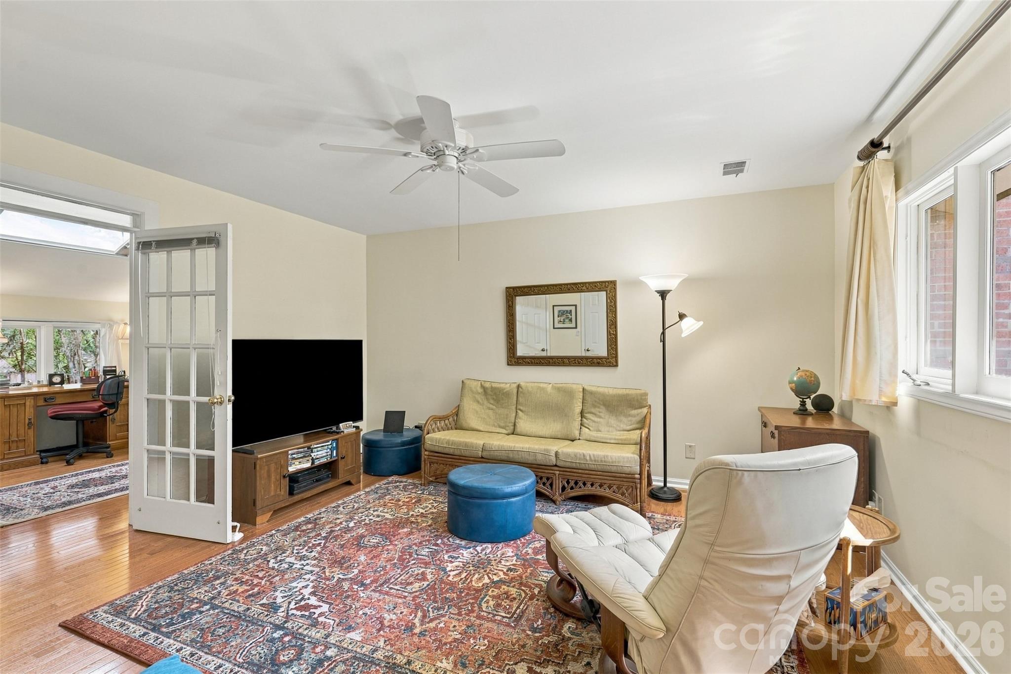 4921 Torrey Pines Court Property Photo 25